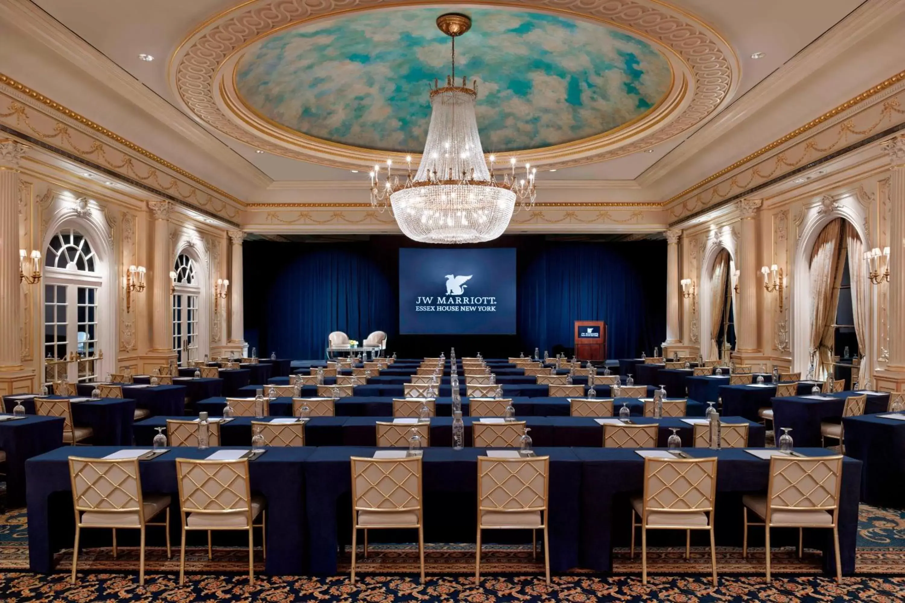 Meeting/conference room in JW Marriott Essex House New York