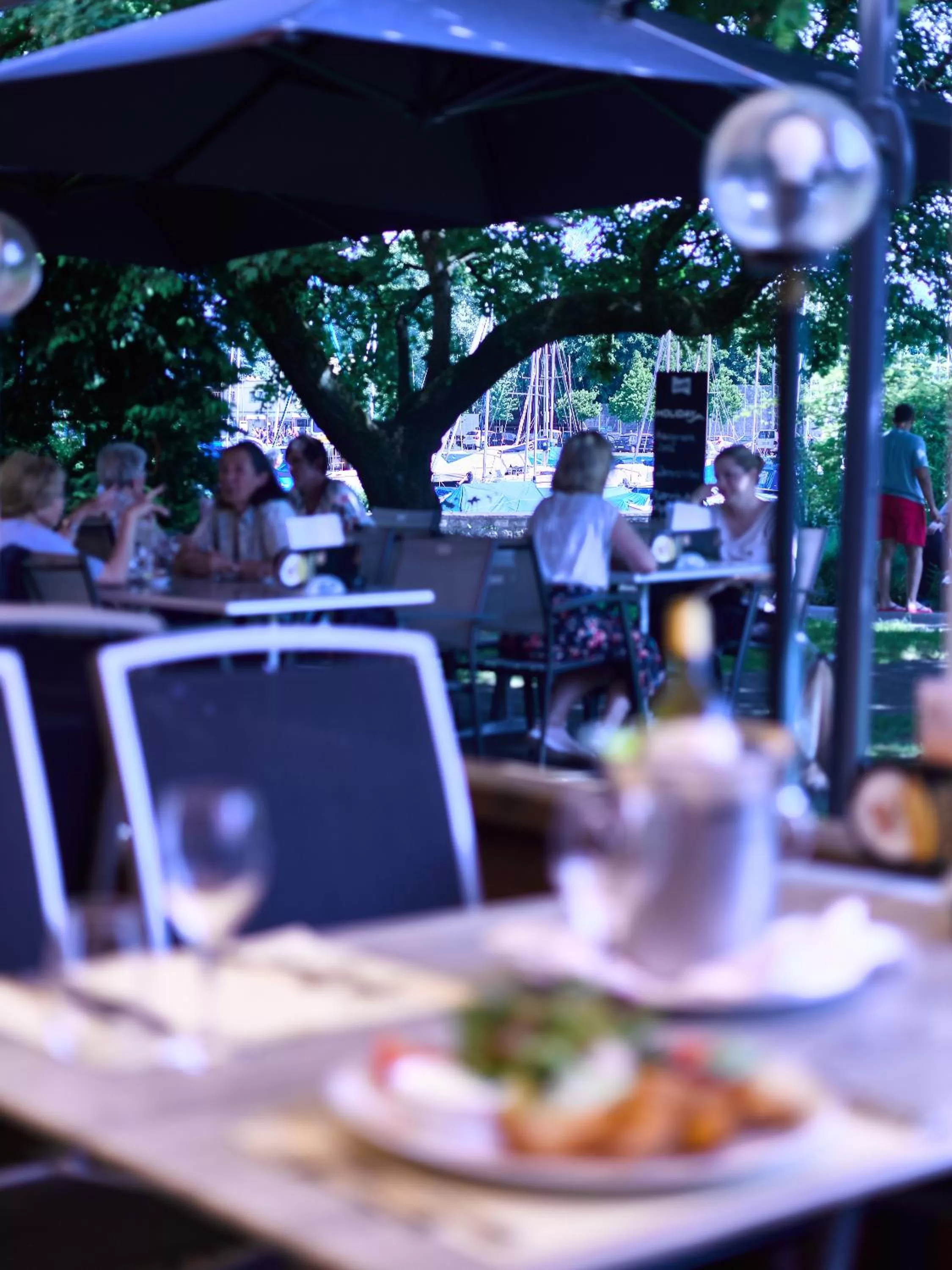 Restaurant/places to eat in Hotel Holiday Thun