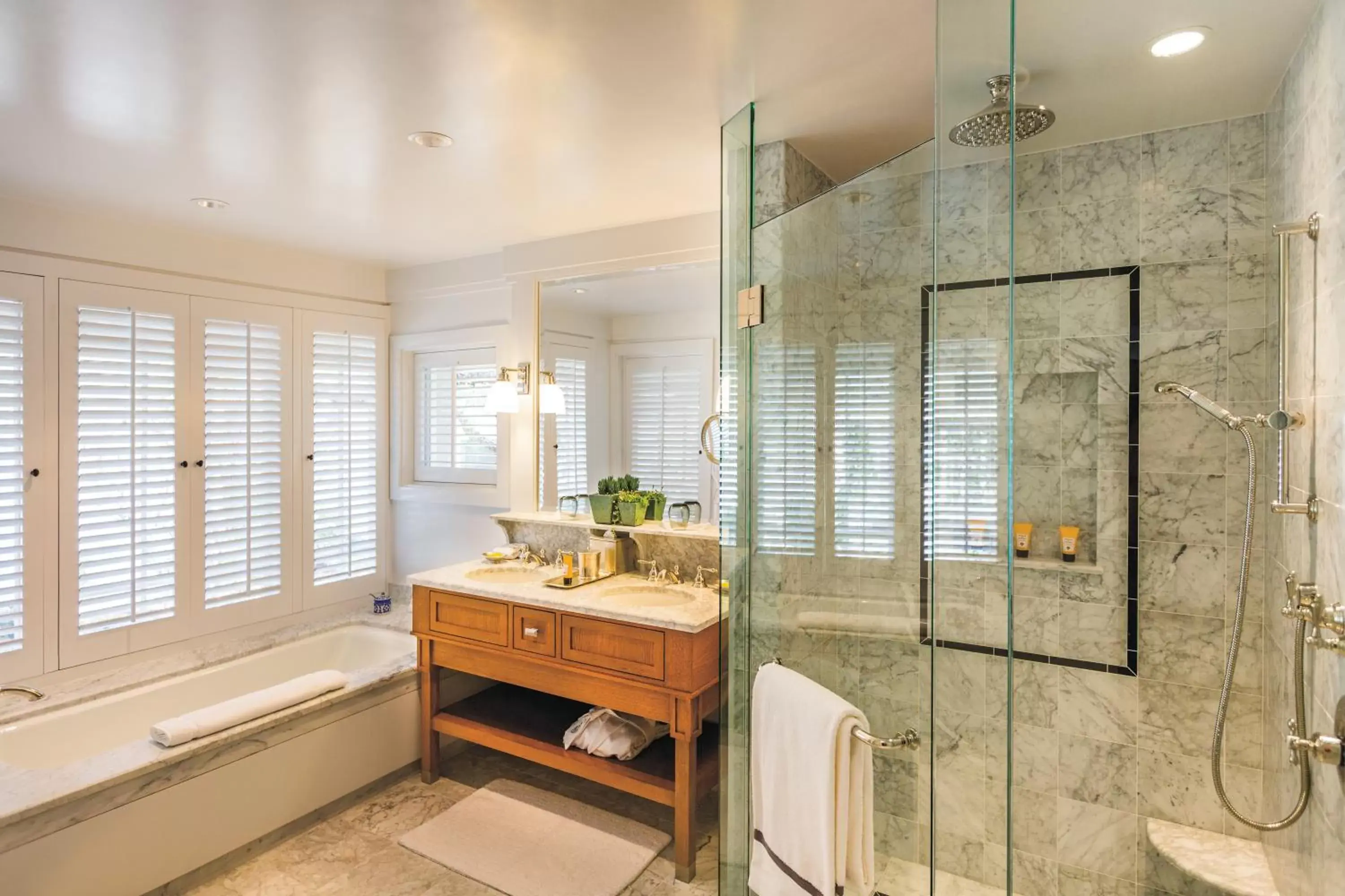 Shower, Bathroom in El Encanto, A Belmond Hotel, Santa Barbara