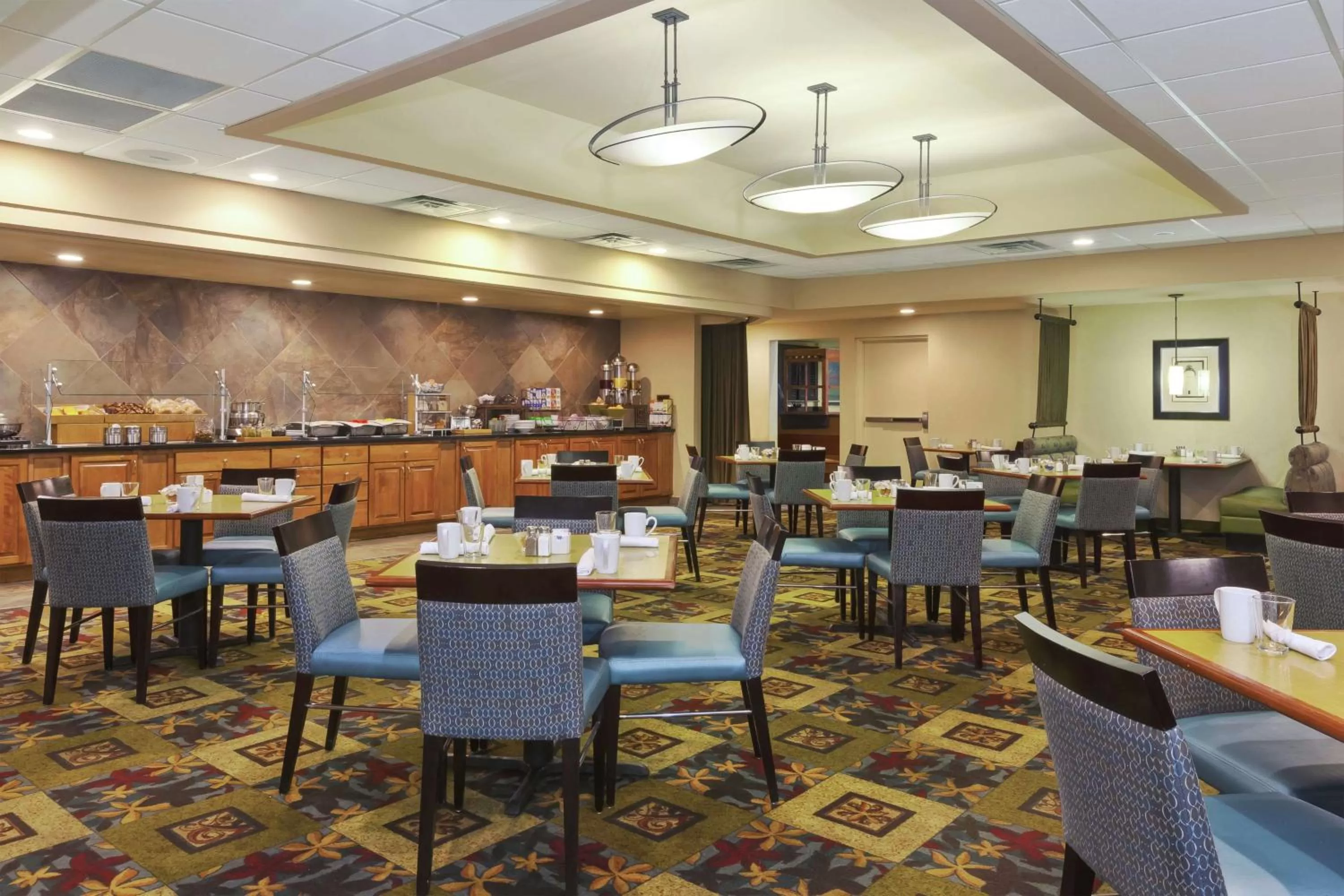 Restaurant/places to eat in DoubleTree by Hilton Holland