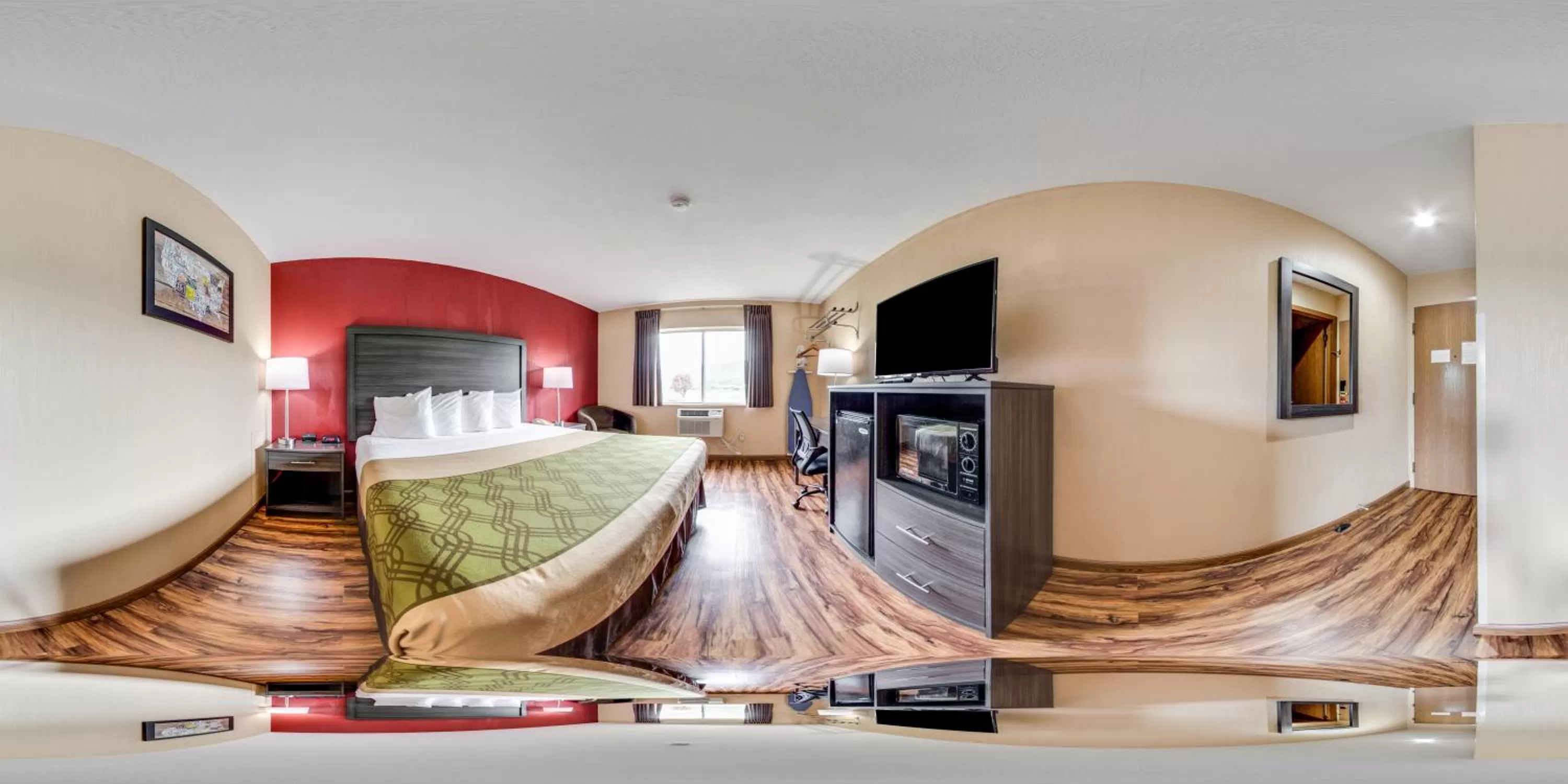 Bed in Econo Lodge Painted Post - Corning