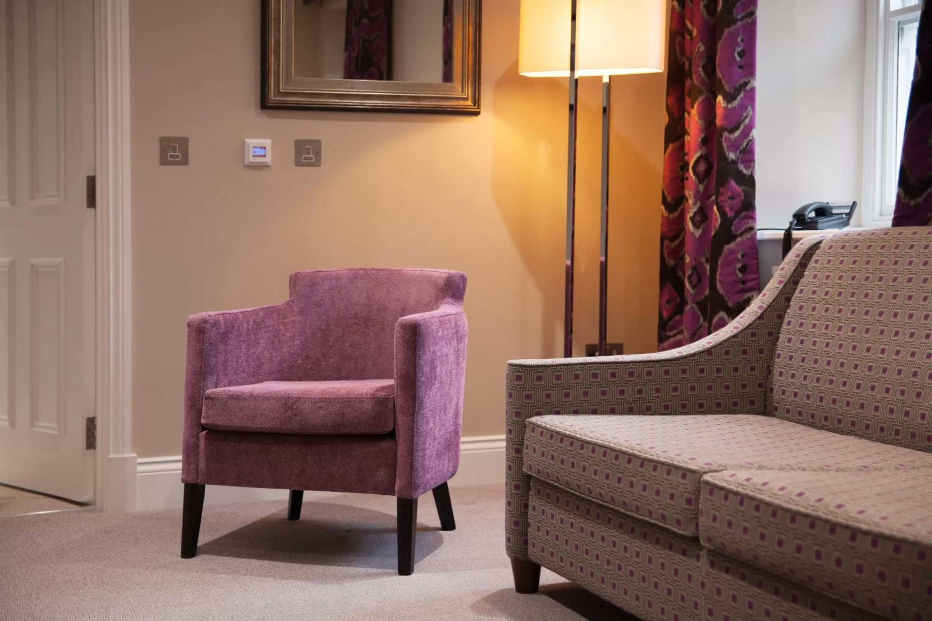 Restaurant/places to eat in Trout Hotel