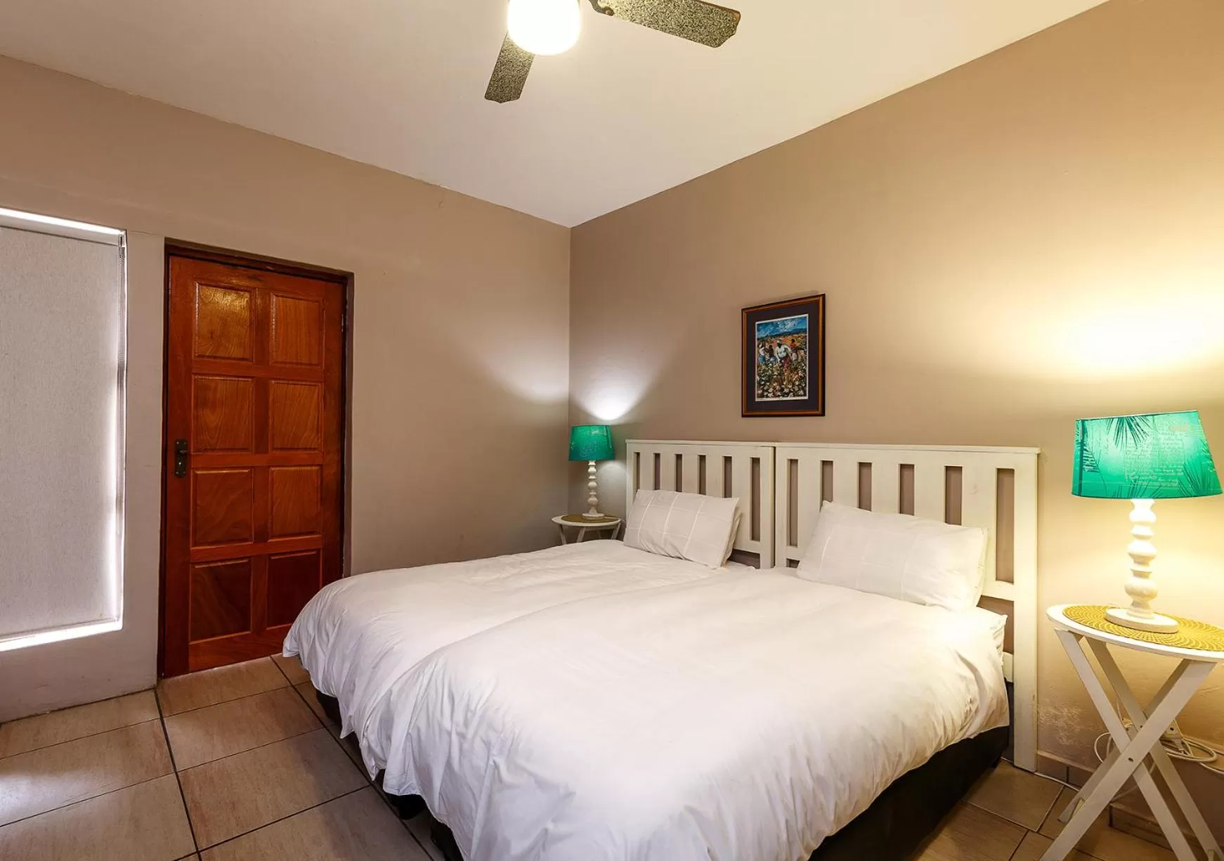 Bed in My Den Beachfront B&B and Self-Catering