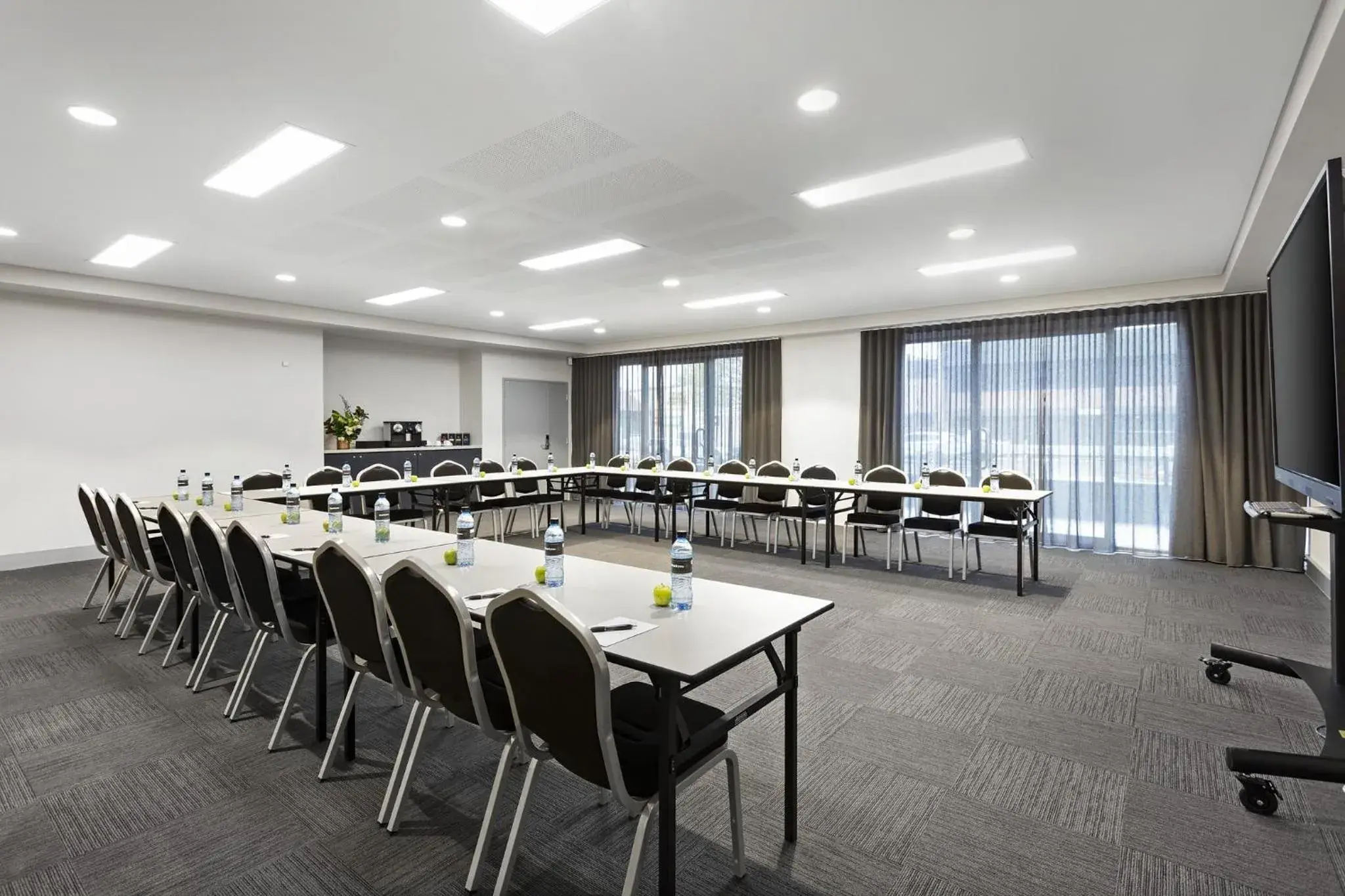 Meeting/conference room in Quest Orange Meeting/conference room in Quest Orange