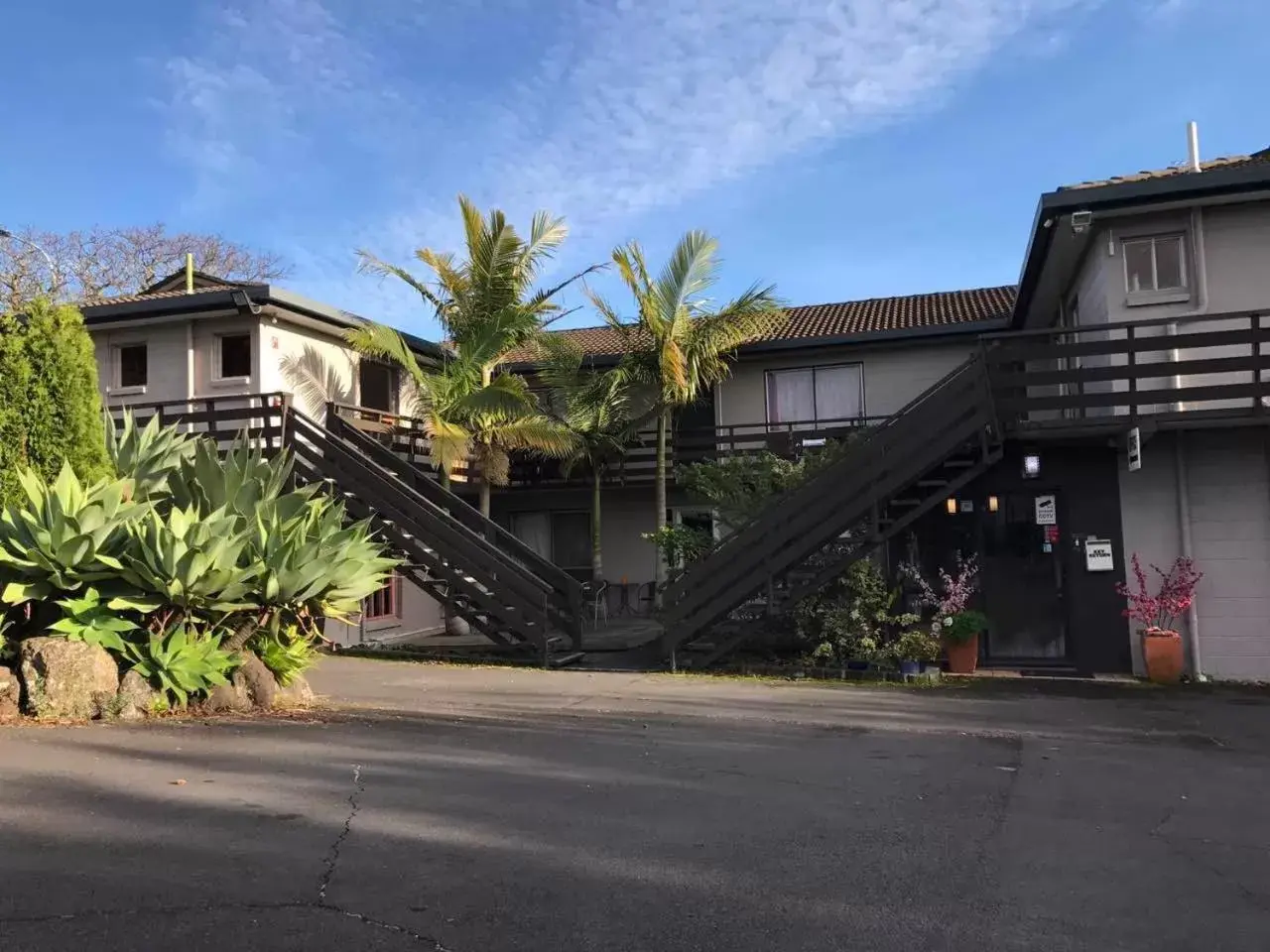 Property Building in Siesta Motel