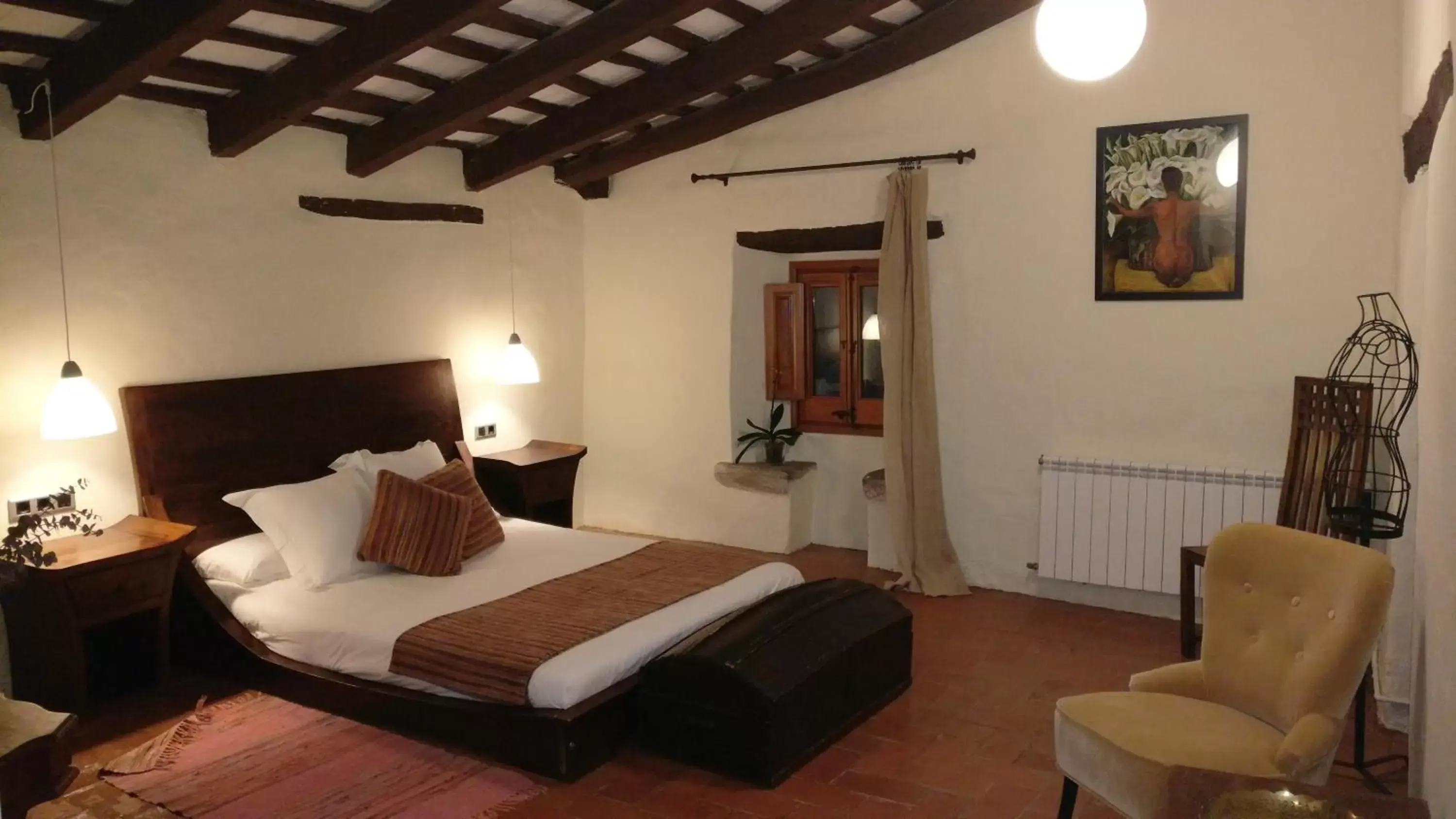 Bedroom, Bed in Masia Can Bachs