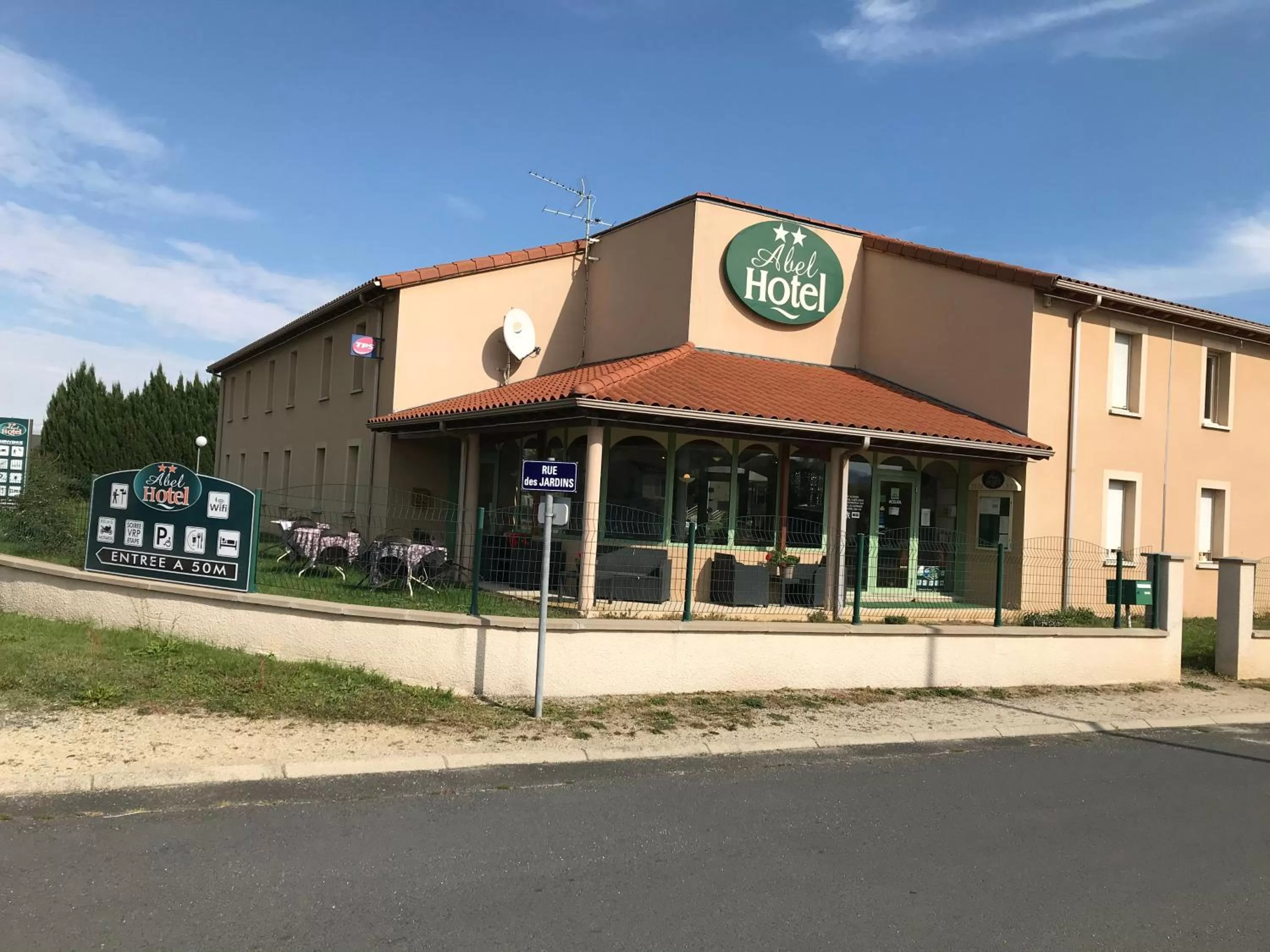 Property building in Abel Hôtel