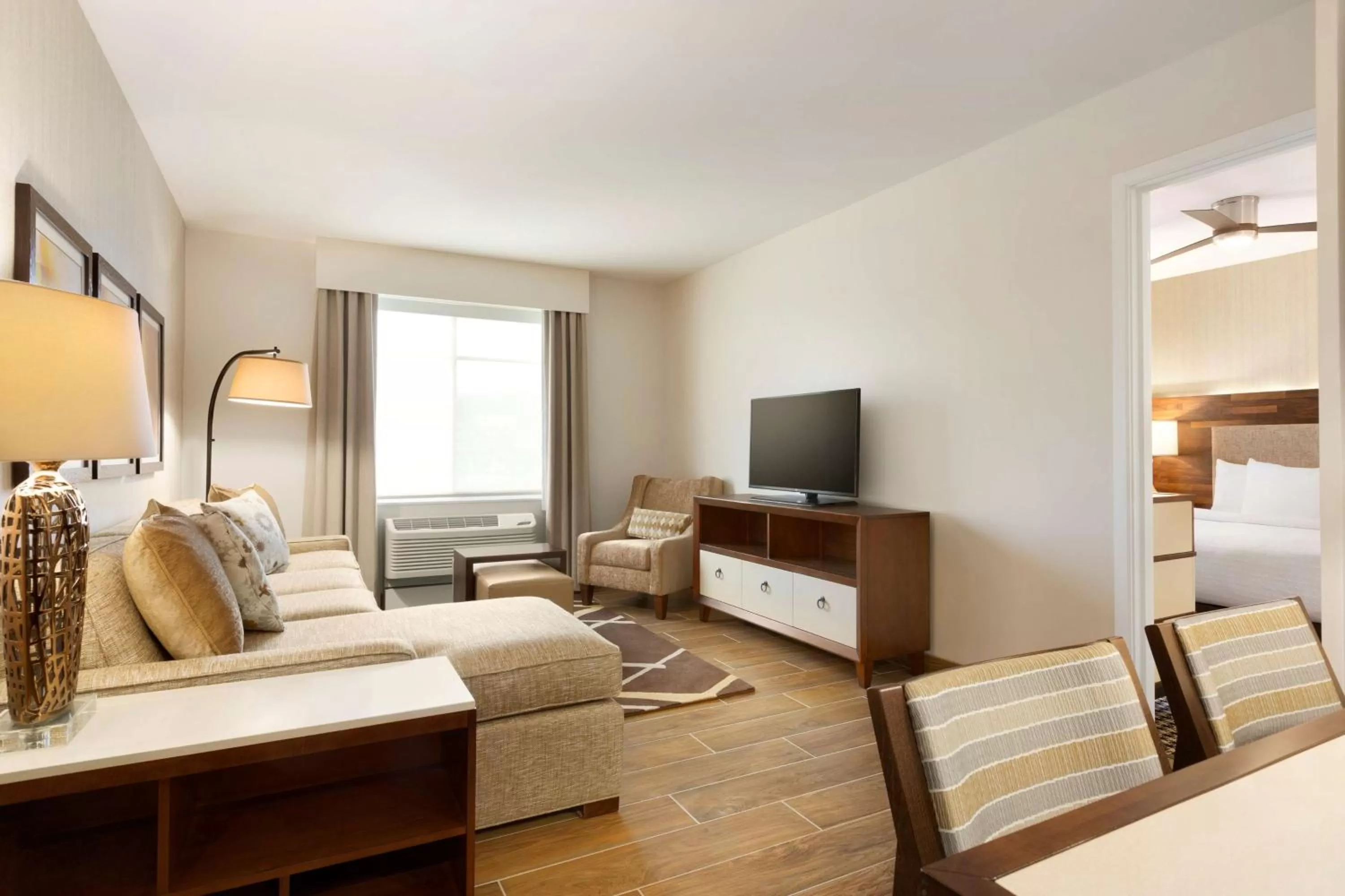 Bed in Homewood Suites By Hilton Augusta