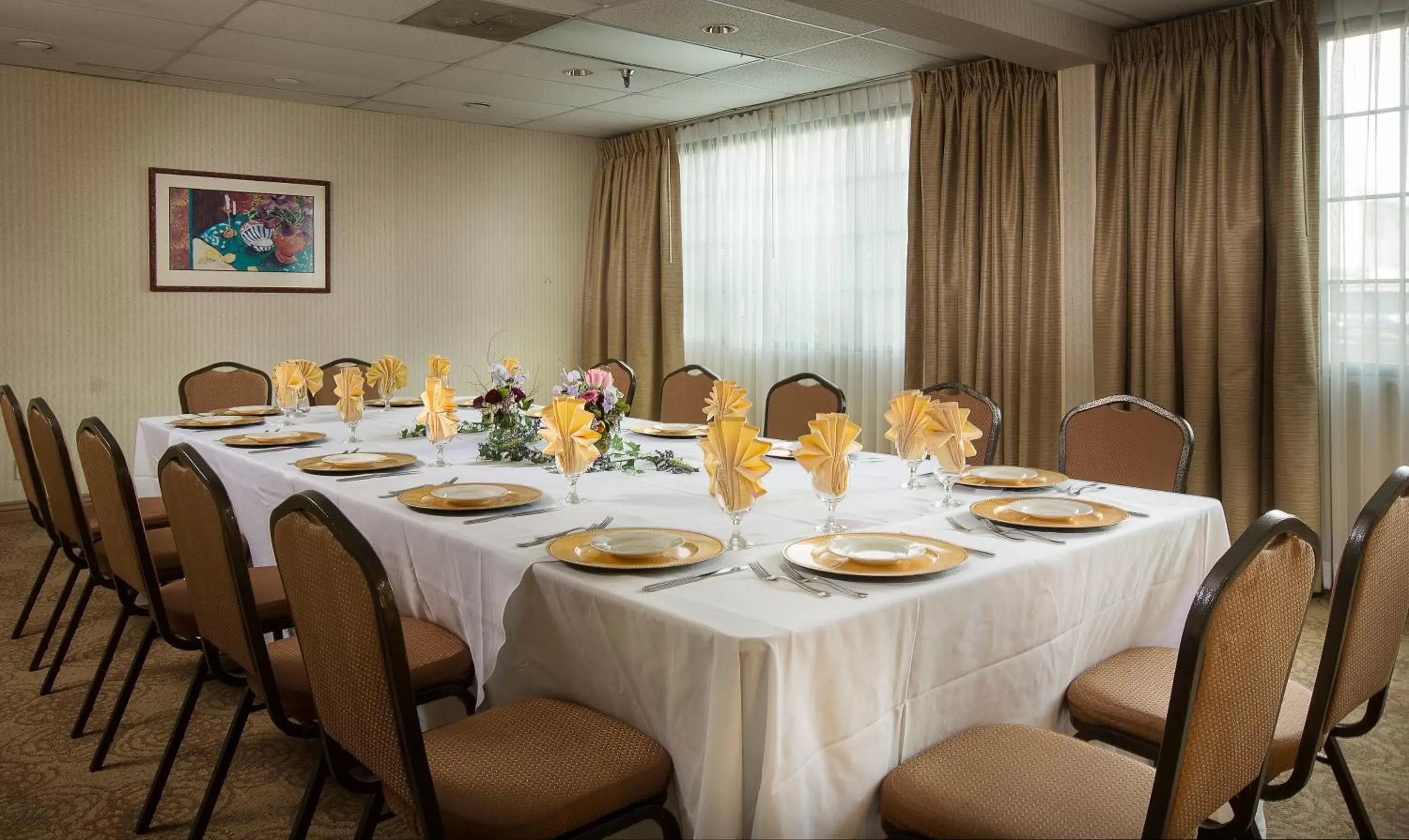 Banquet/Function facilities, Restaurant/Places to Eat in Coast Anabelle Hotel