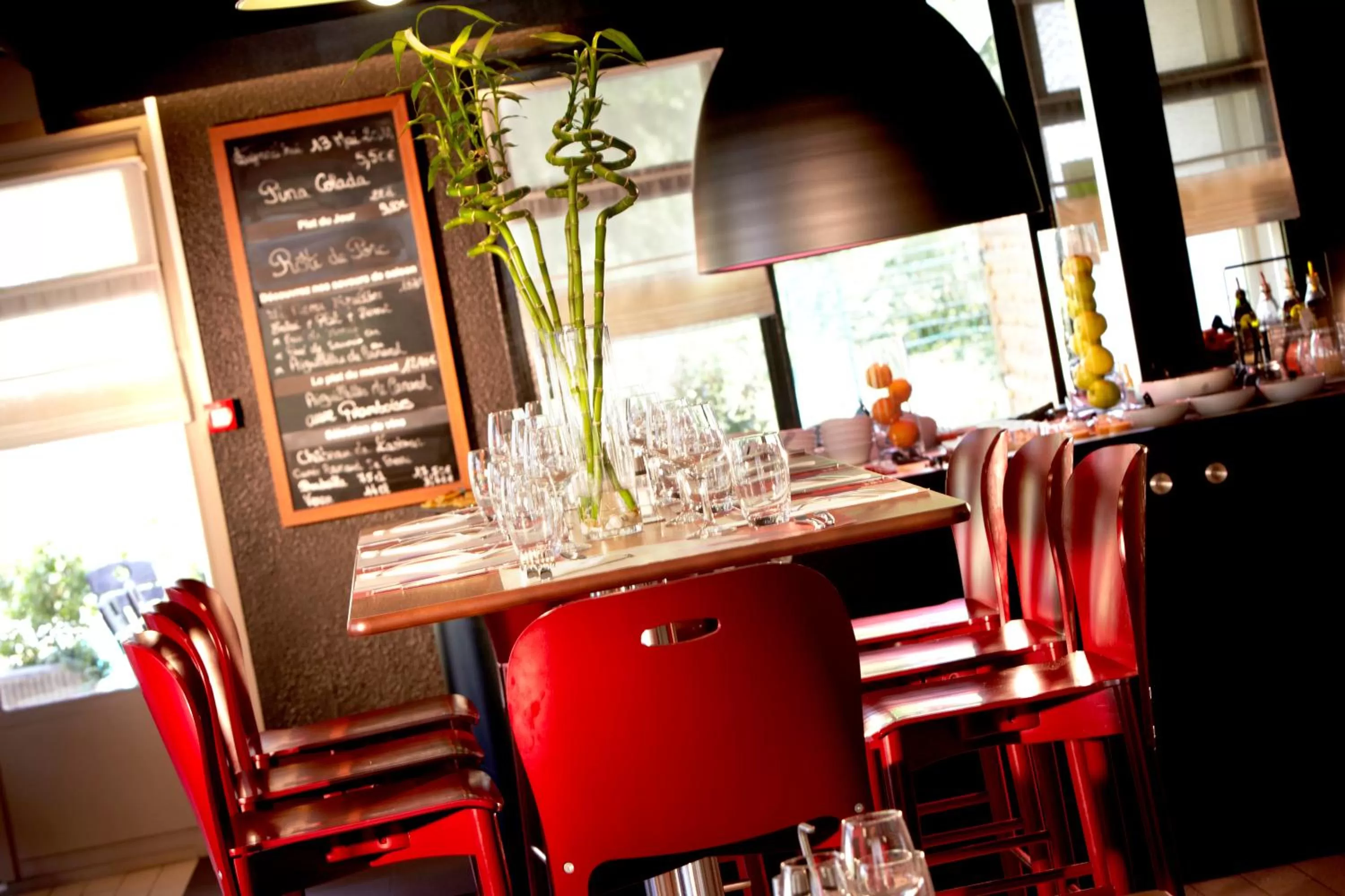 Restaurant/places to eat in Campanile Hôtel Auch