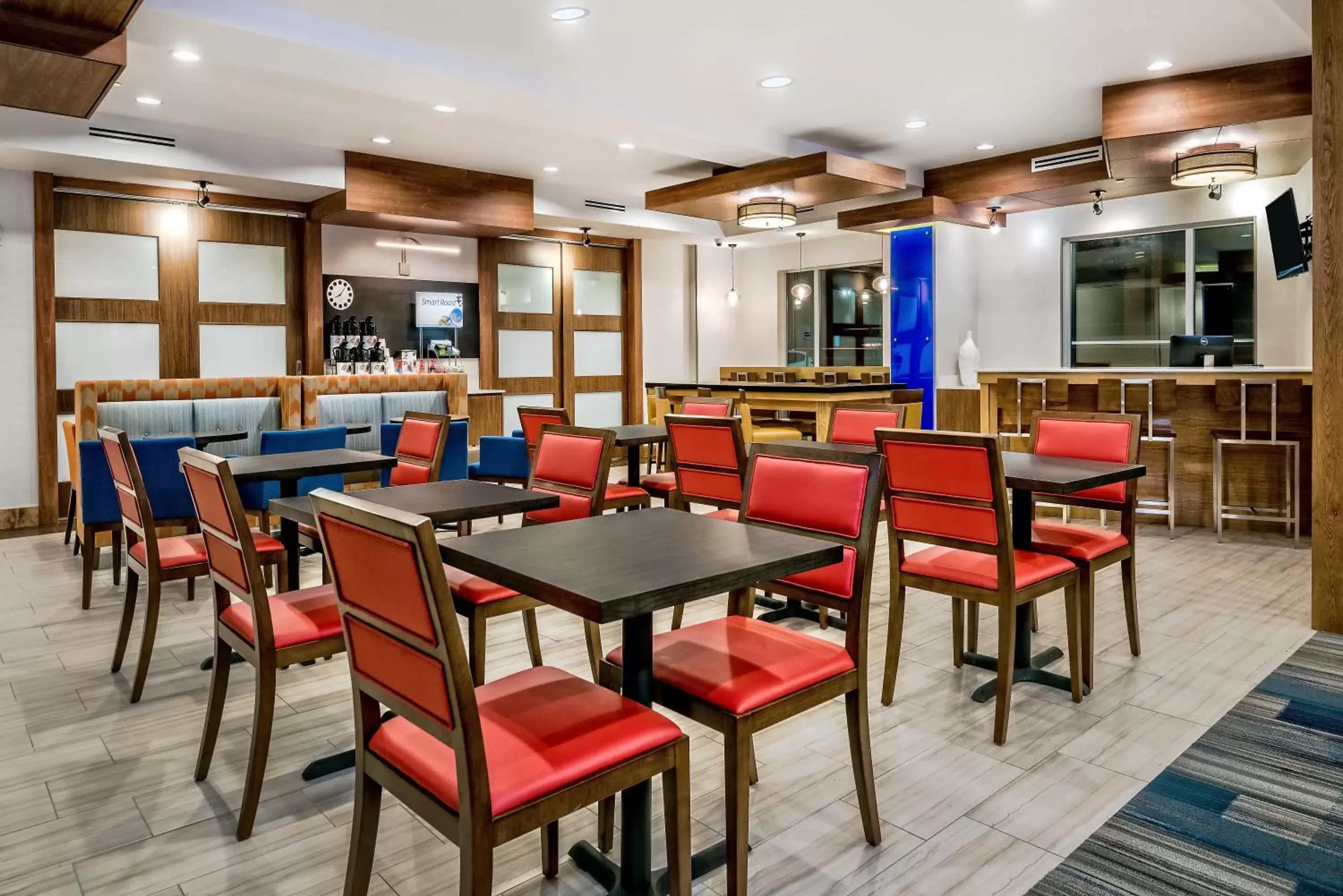 Breakfast, Restaurant/Places to Eat in Holiday Inn Express & Suites Round Rock Austin North, an IHG Hotel