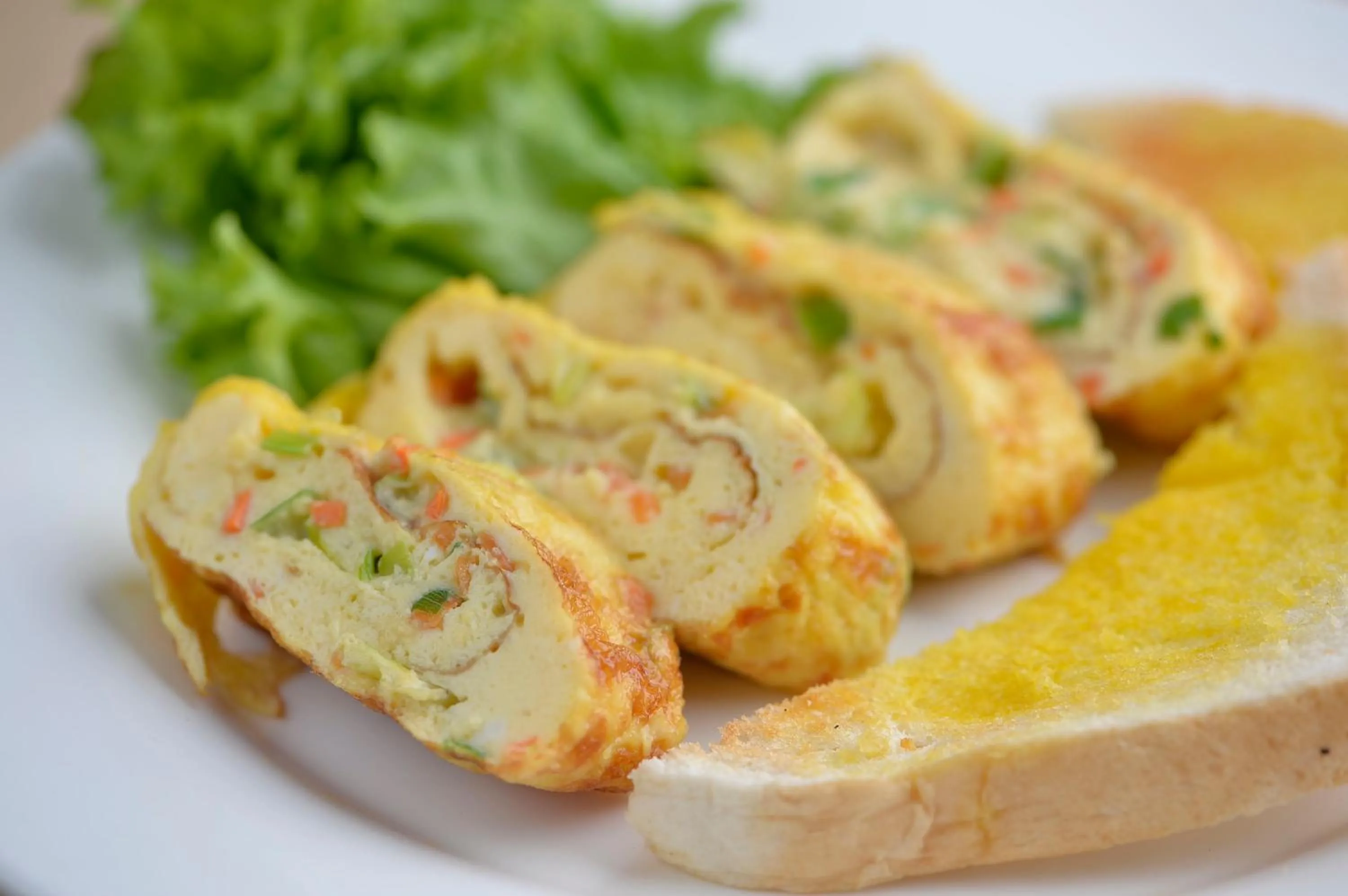 American breakfast in Hotel 99 Cubao