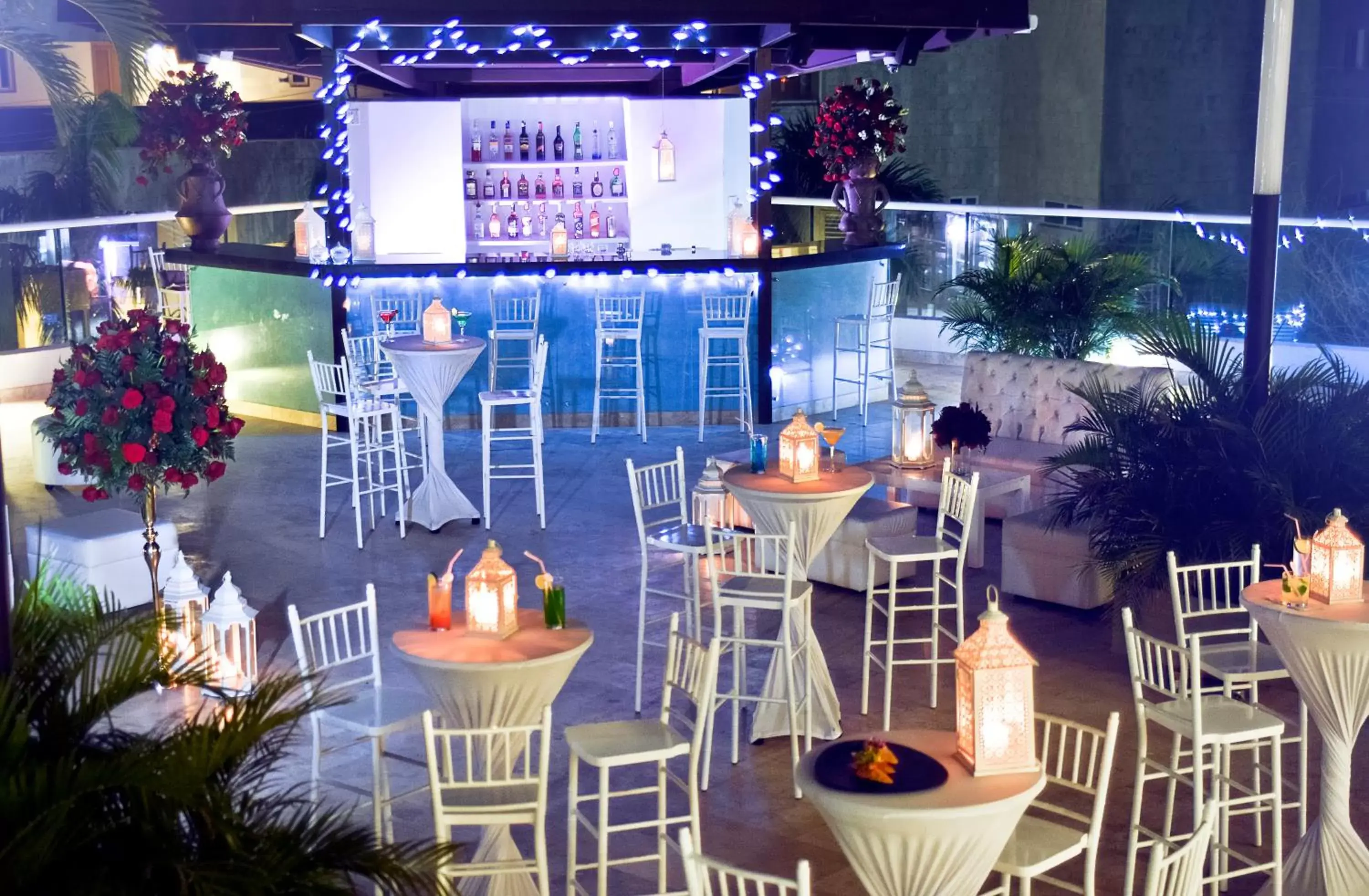 Lounge or bar, Restaurant/Places to Eat in Mercure Santa Marta Emile