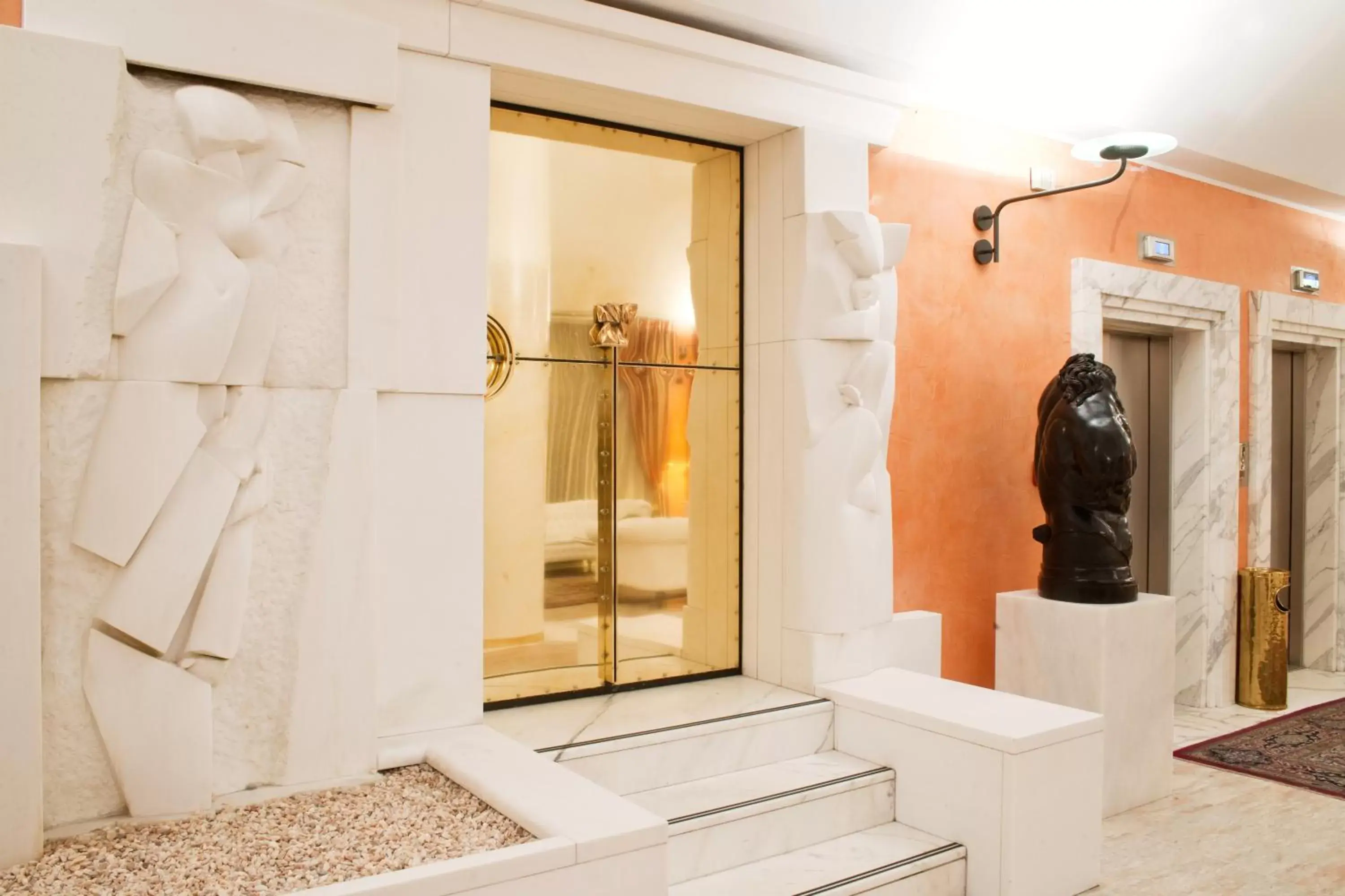 Decorative detail, Bathroom in Hotel Giberti & Spa