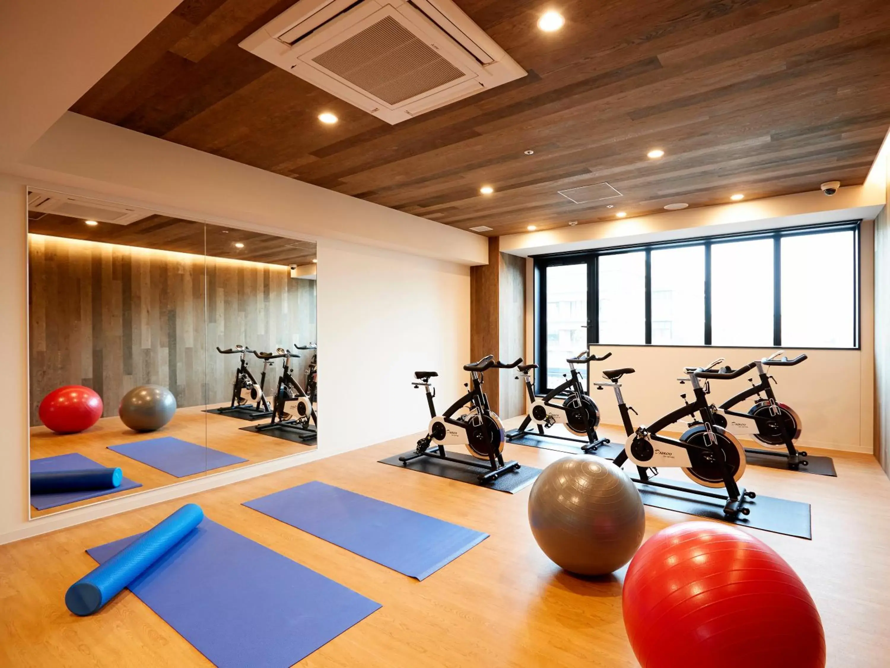 Fitness centre/facilities, Fitness Center/Facilities in Kawasaki King Skyfront Tokyu REI Hotel