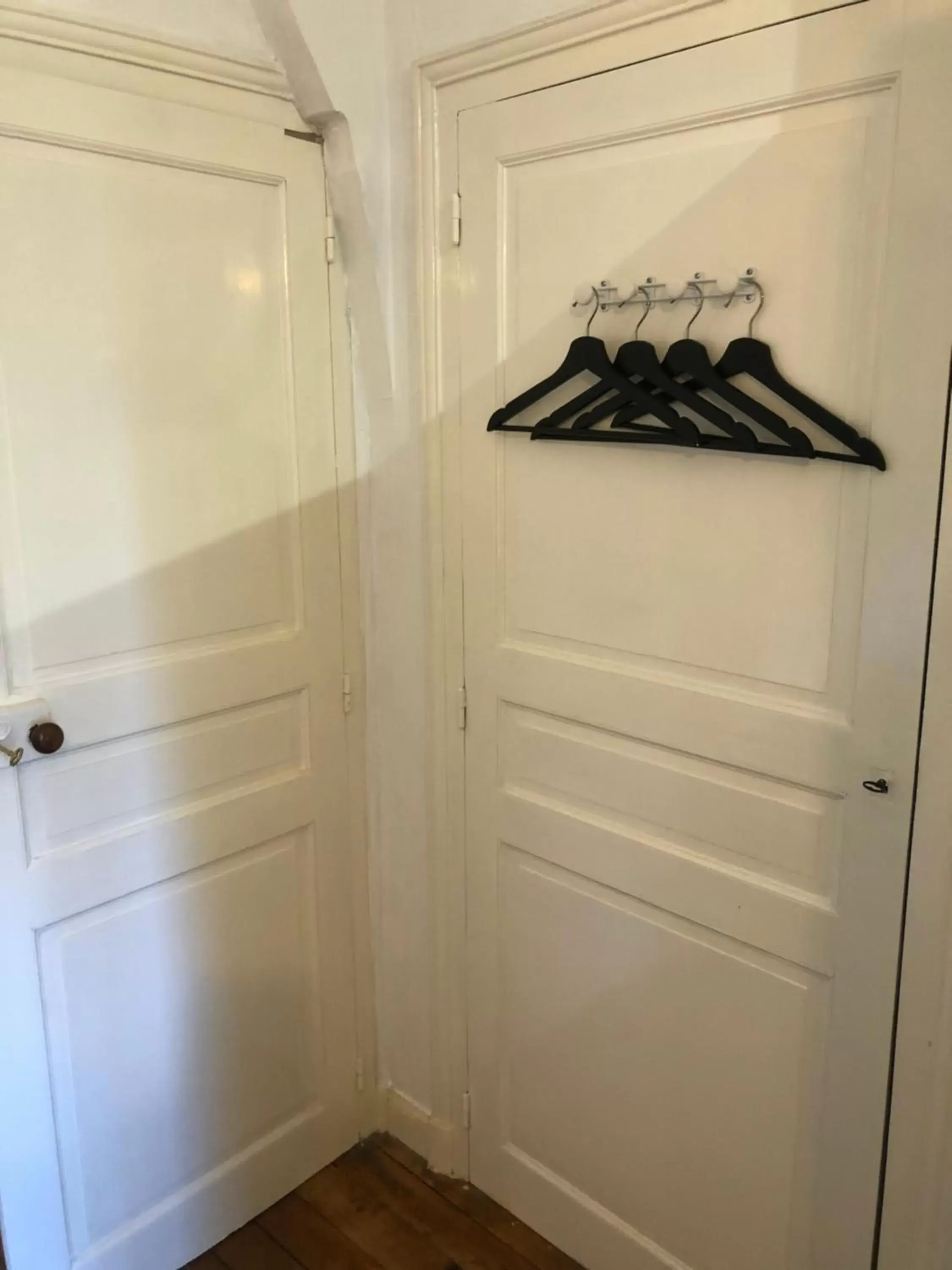 wardrobe, Bathroom in Maison de la Comtesse