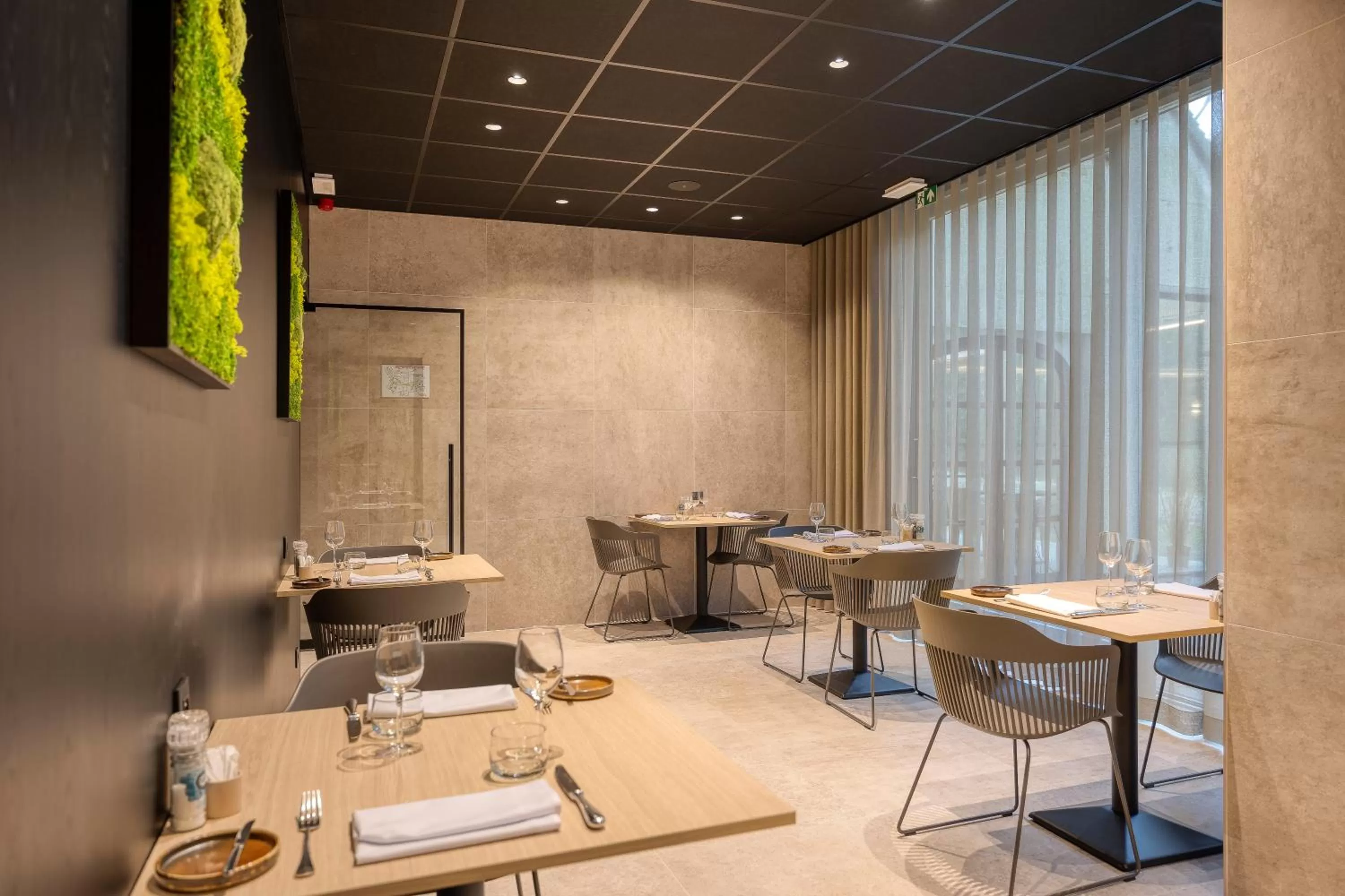 Restaurant/places to eat in Corsendonk Hooge Heyde