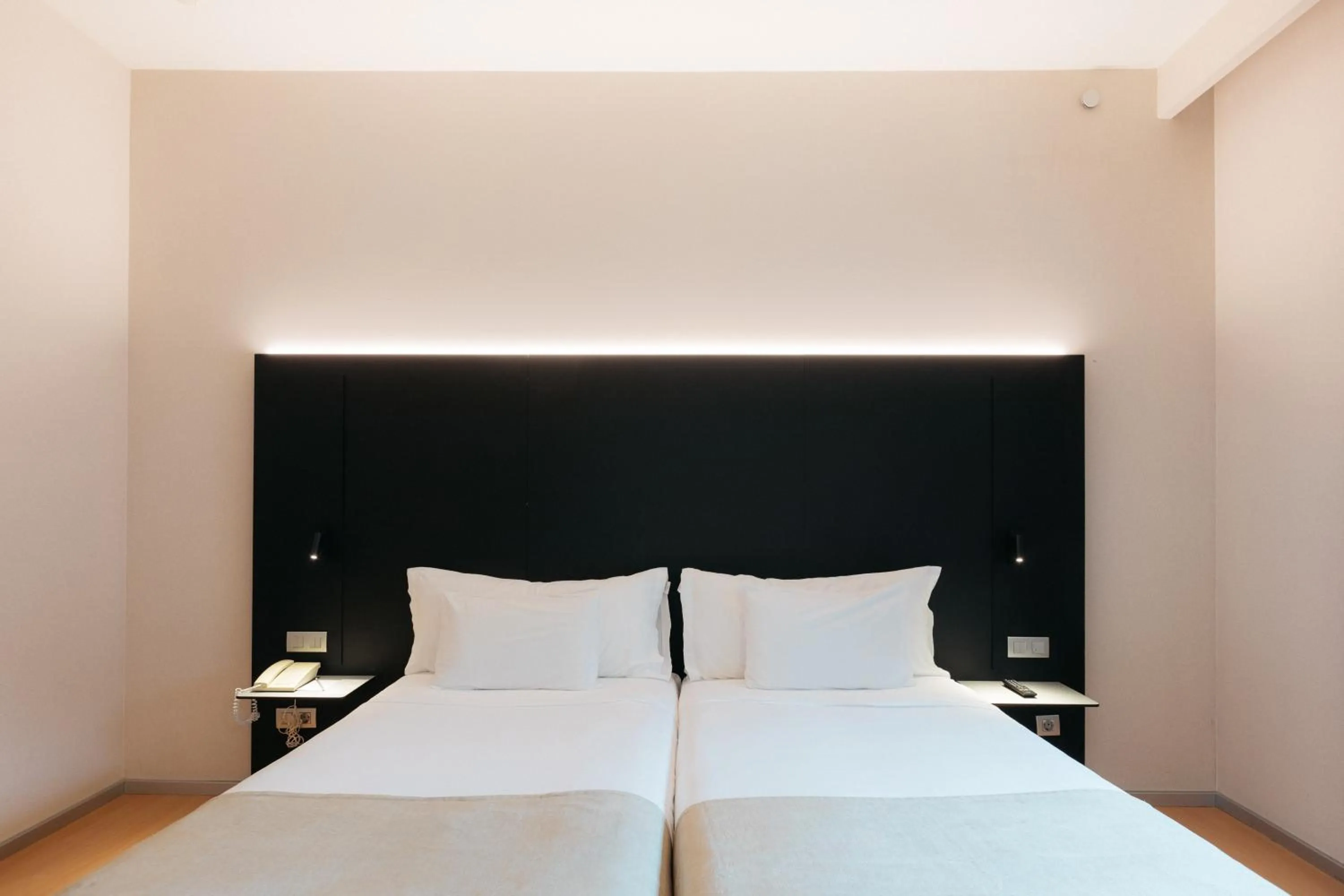 Bedroom, Bed in Barceló Valencia