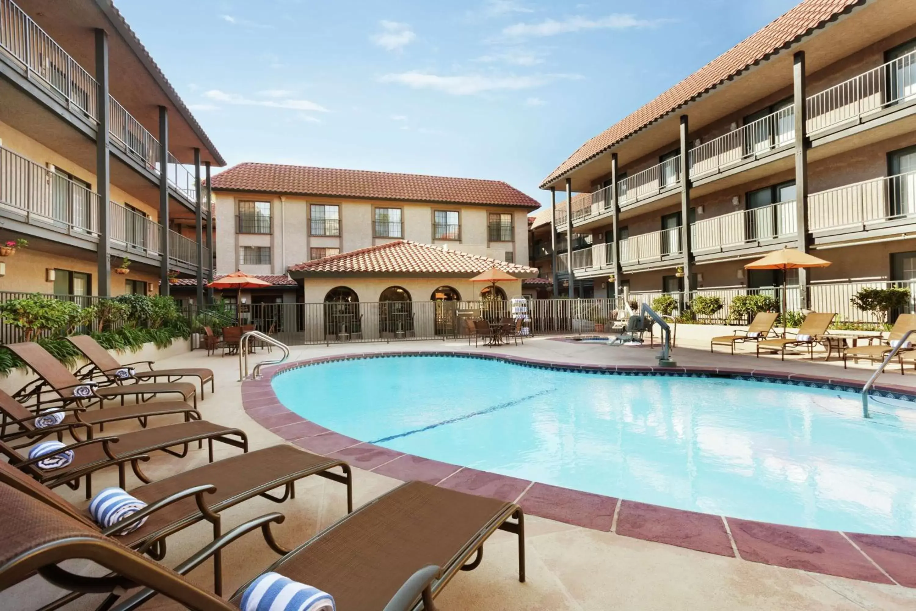 Pool view, Swimming Pool in Embassy Suites by Hilton Lompoc Central Coast