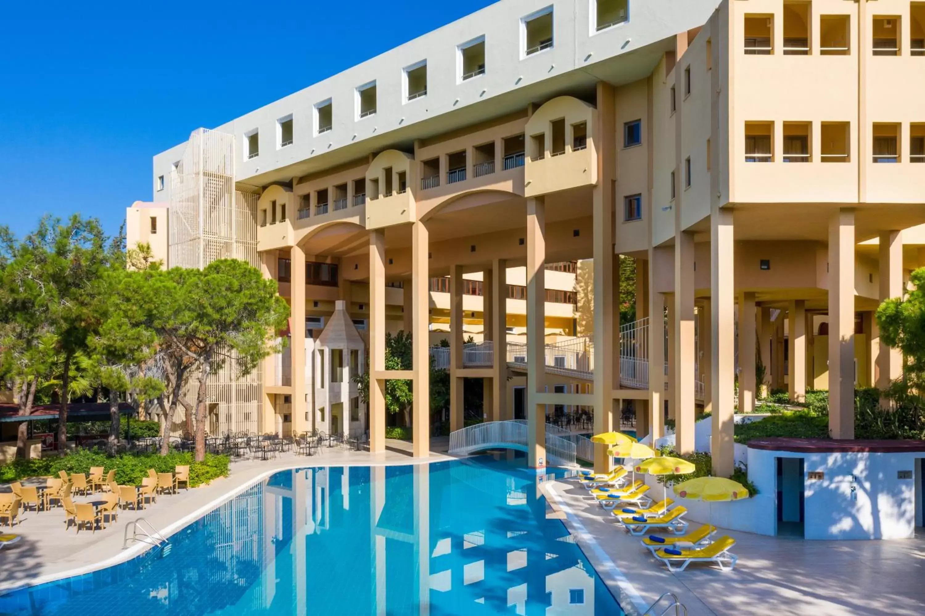 Swimming Pool in Labranda Excelsior Hotel