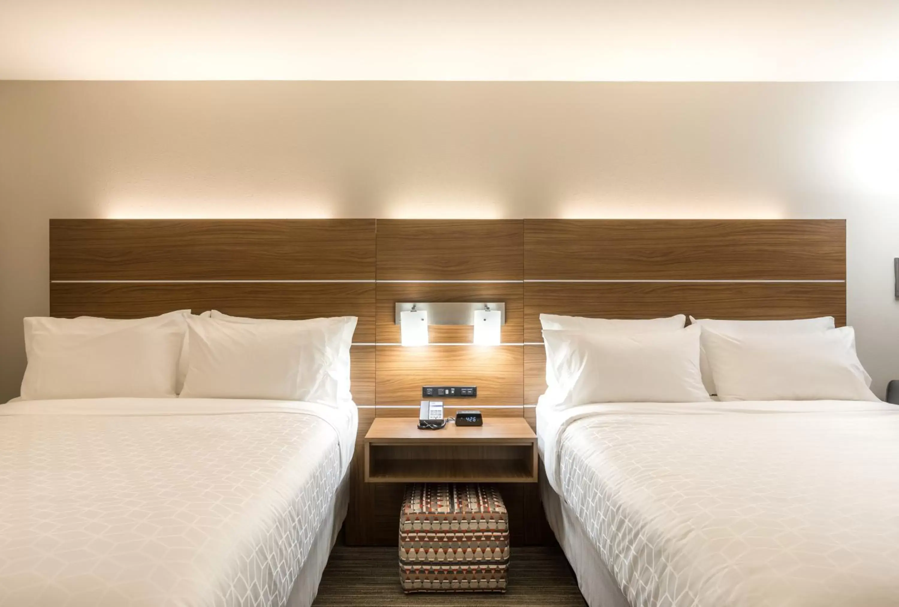 Standard Queen Room with Two Queen Beds and Mobility Accessible Tub in Holiday Inn Express & Suites Greenville S - Piedmont, an IHG Hotel Standard Queen Room with Two Queen Beds and Mobility Accessible Tub in Holiday Inn Express & Suites Greenville S - Piedmont, an IHG Hotel