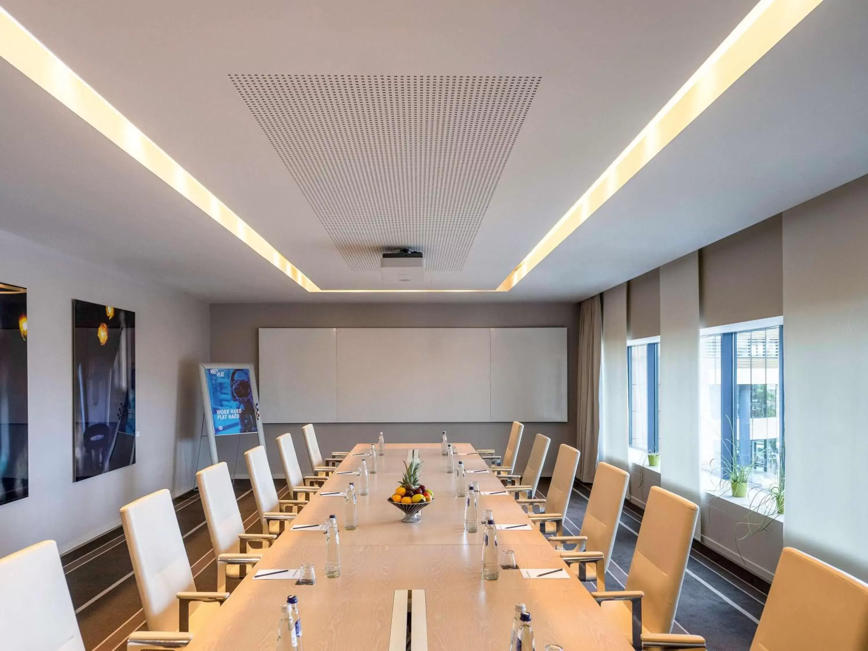 Meeting/conference room in Pullman Brussels Centre Midi