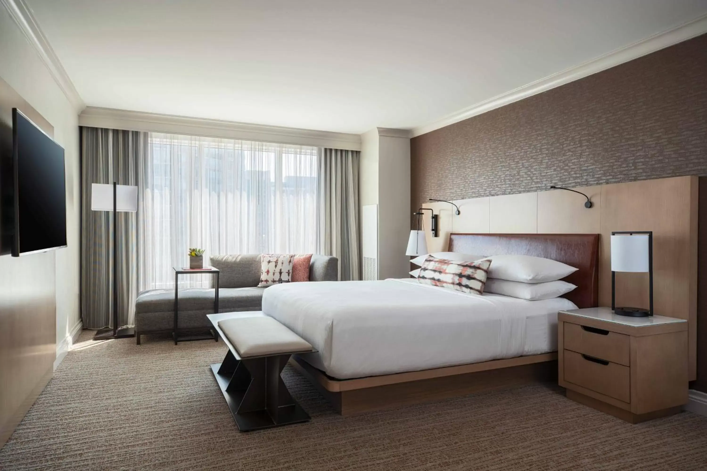 Bedroom, Bed in Baltimore Marriott Waterfront