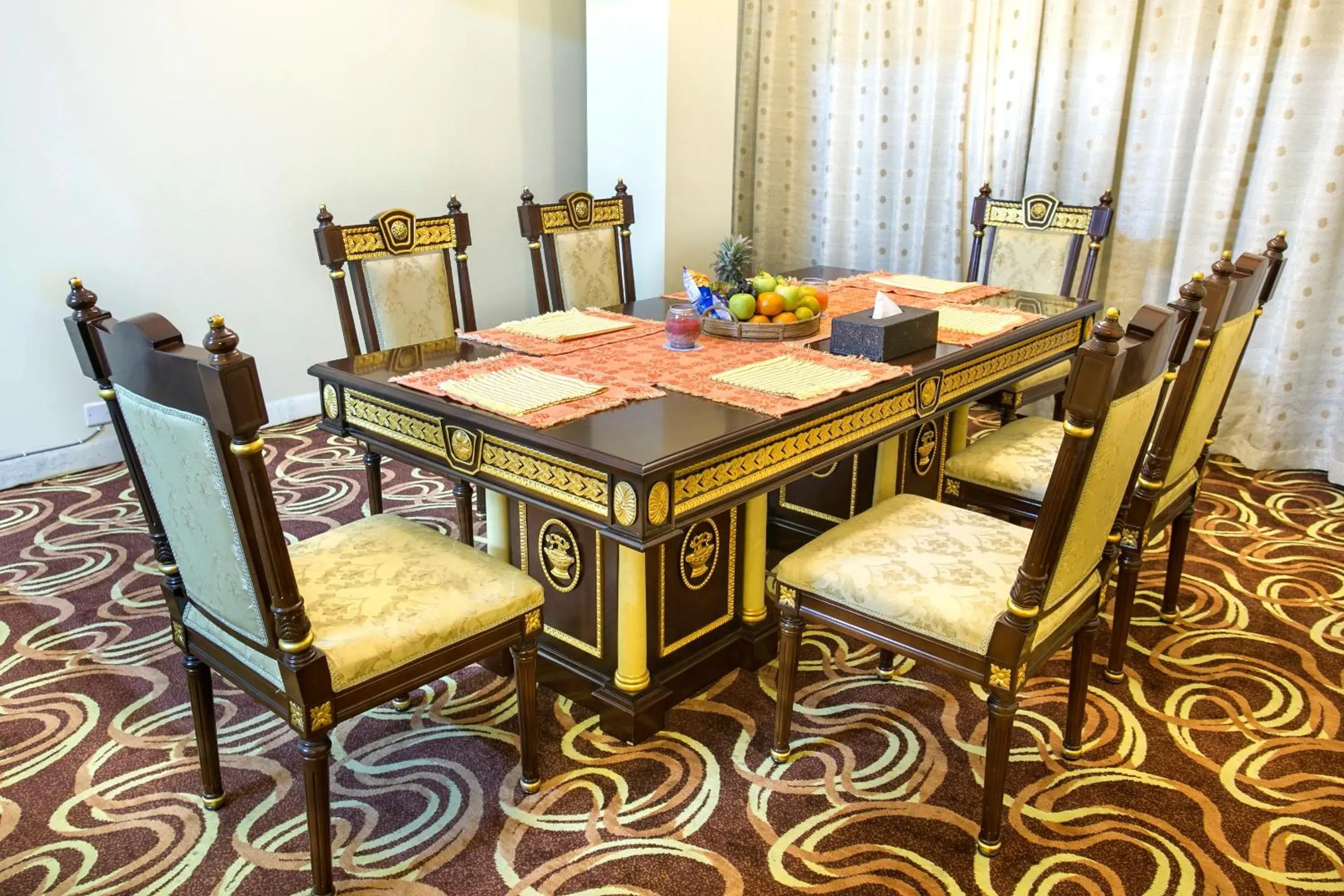 Dining Area in Rose View Hotel