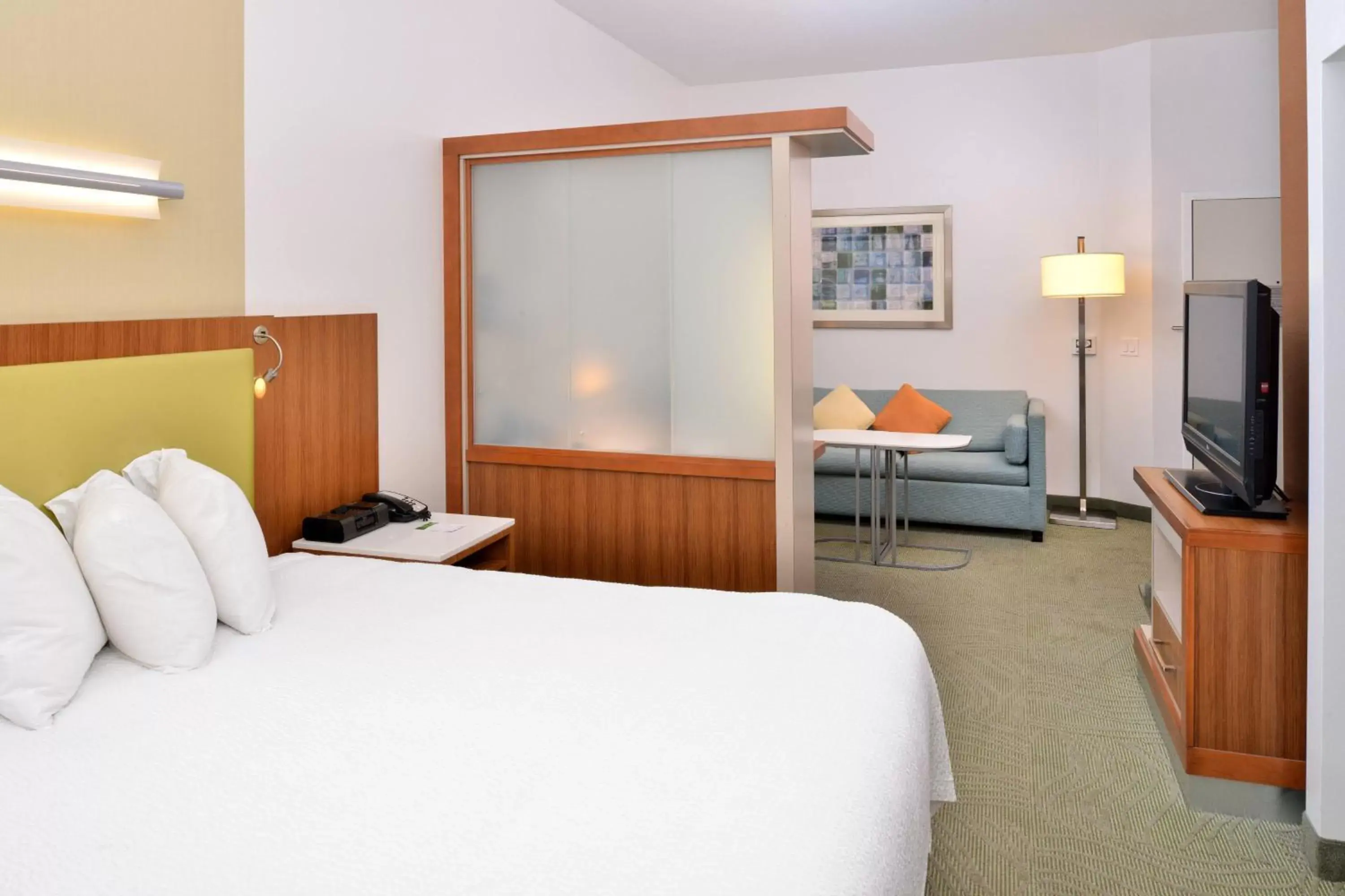 Bedroom, Bed in SpringHill Suites Kingman Route 66