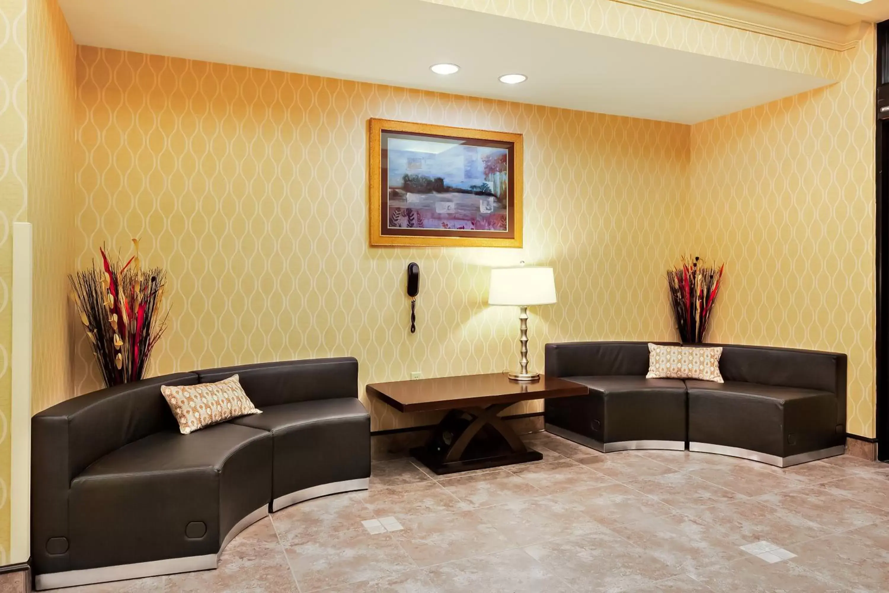 Property building, Seating Area in Holiday Inn Express and Suites Missoula, an IHG Hotel