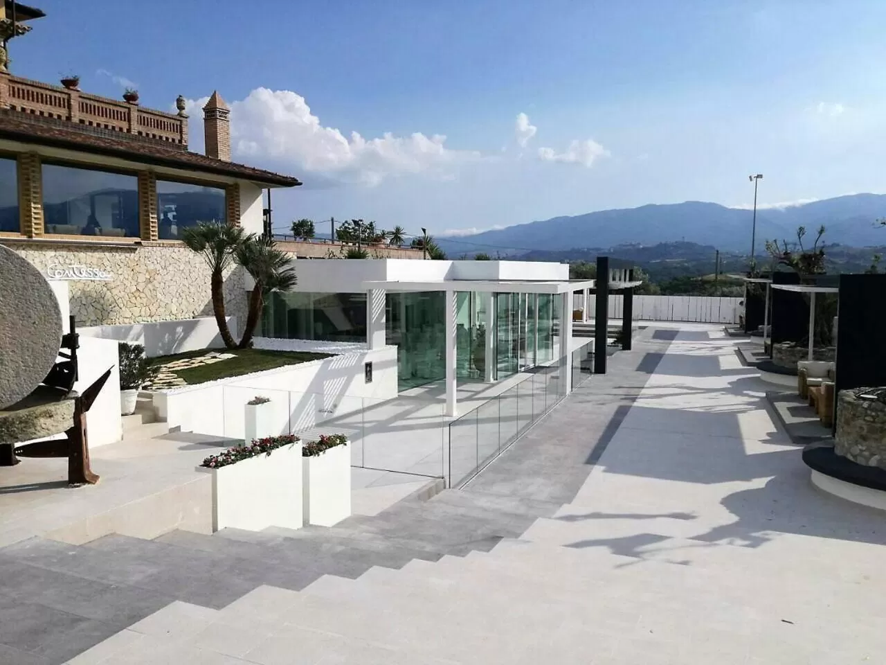 Restaurant/places to eat in UNA HOTELS Tenuta Contessa Farm & SPA Cosenza