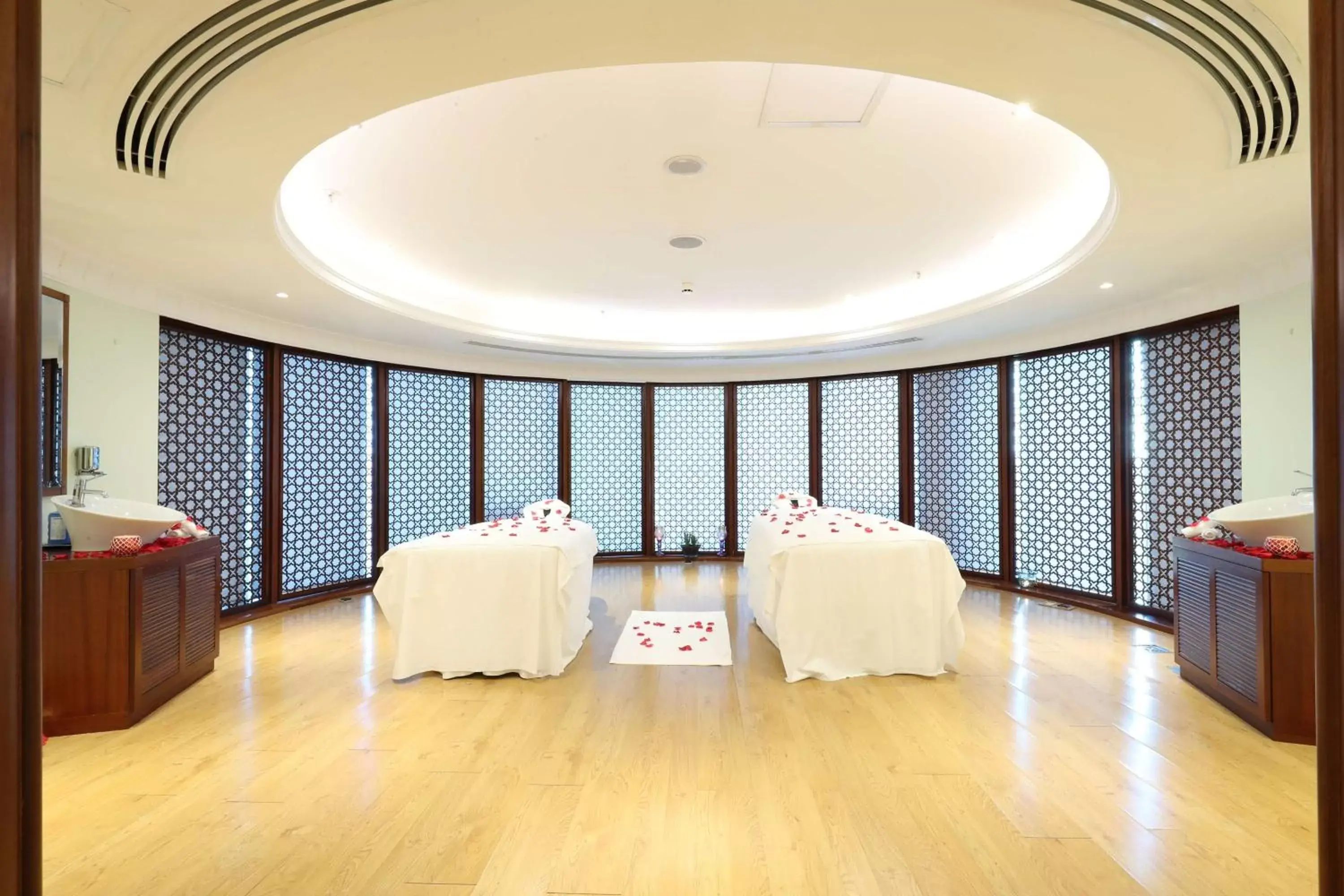 Spa and wellness centre/facilities, Banquet Facilities in Hilton Beirut Habtoor Grand Hotel