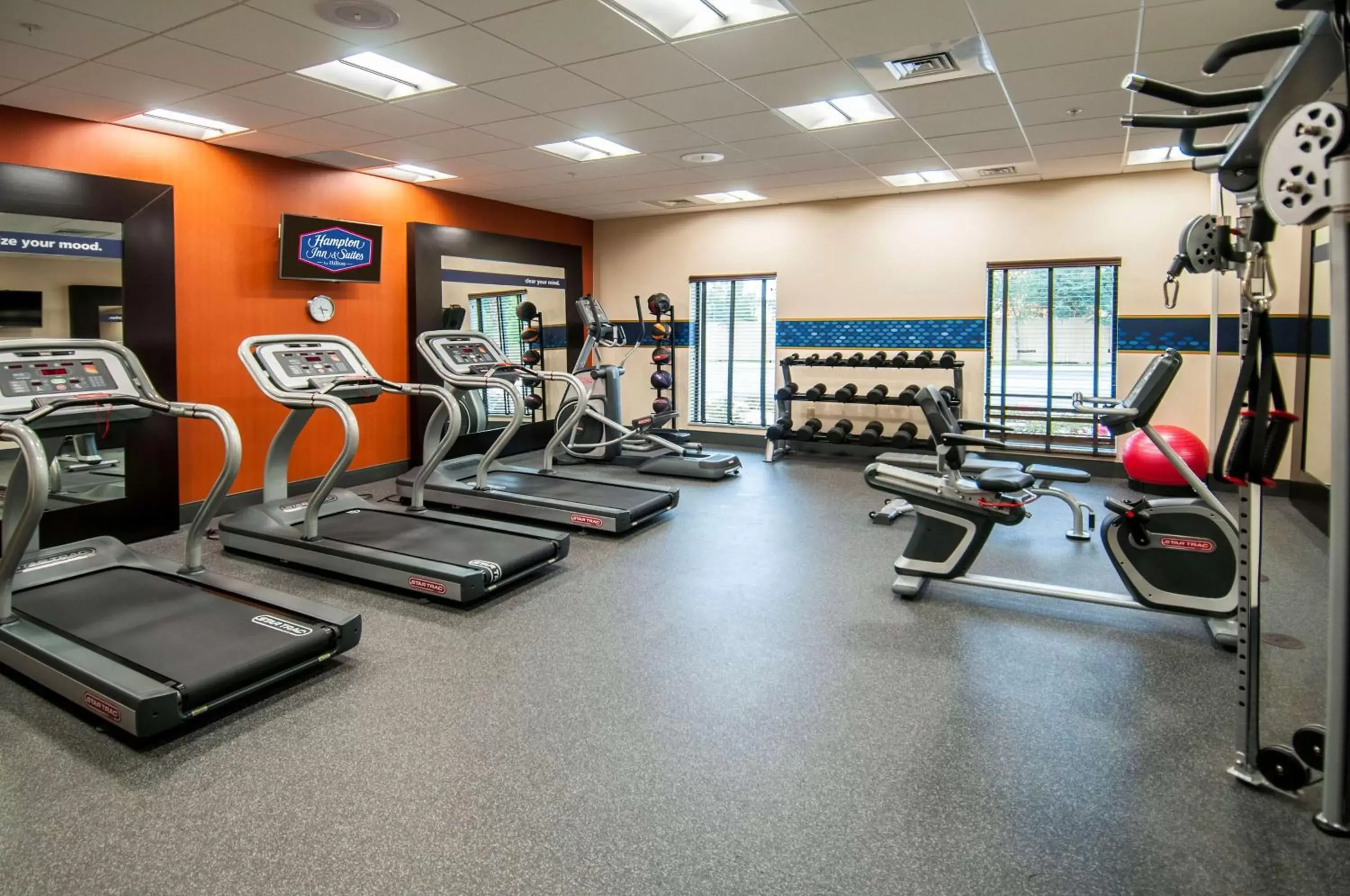Fitness centre/facilities, Fitness Center/Facilities in Hampton Inn & Suites Pensacola/I-10 Pine Forest Road