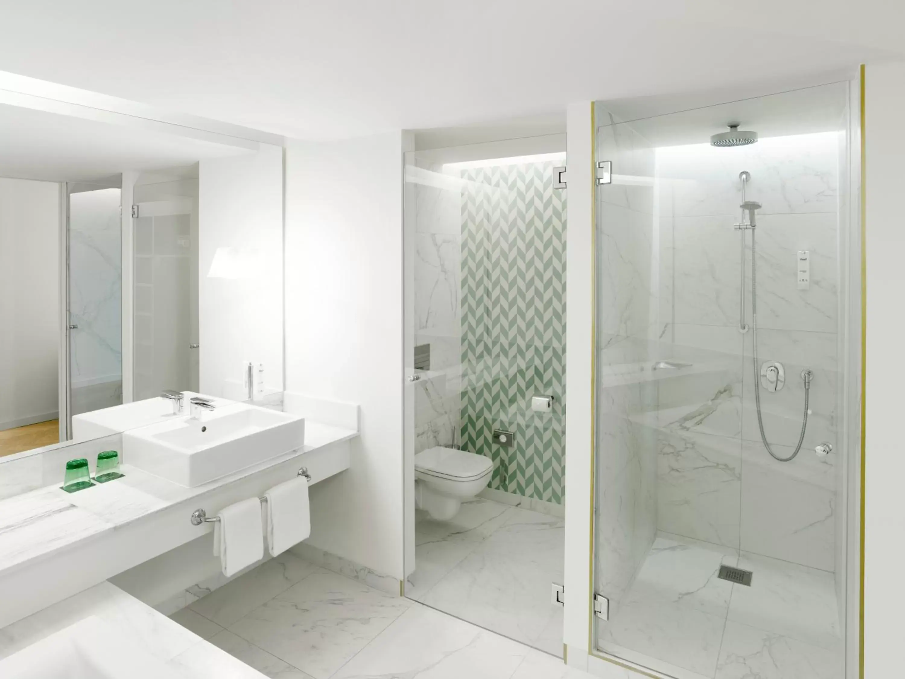 Shower, Bathroom in MAXX by Steigenberger Vienna