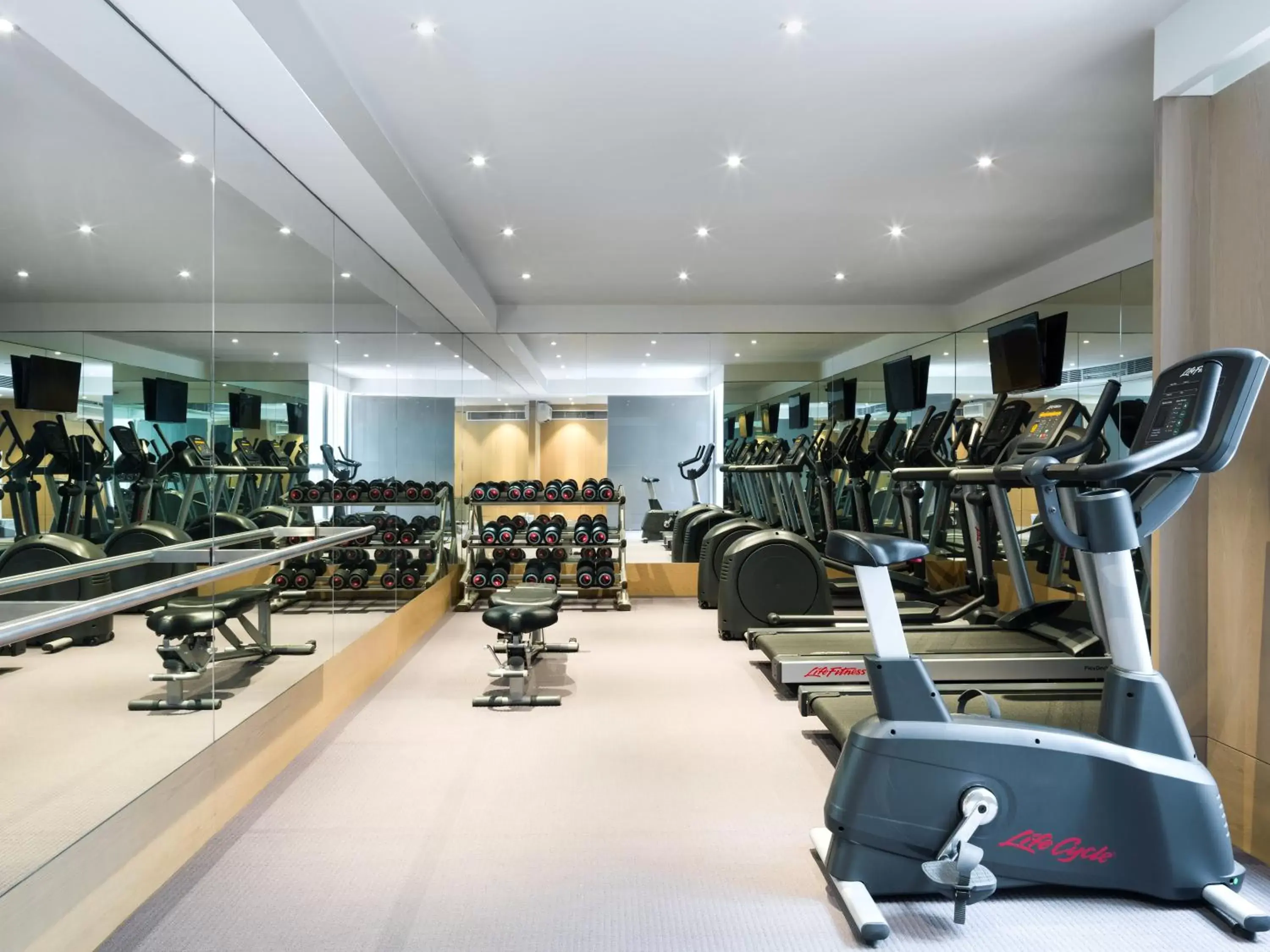 Fitness centre/facilities, Fitness Center/Facilities in 99 Bonham