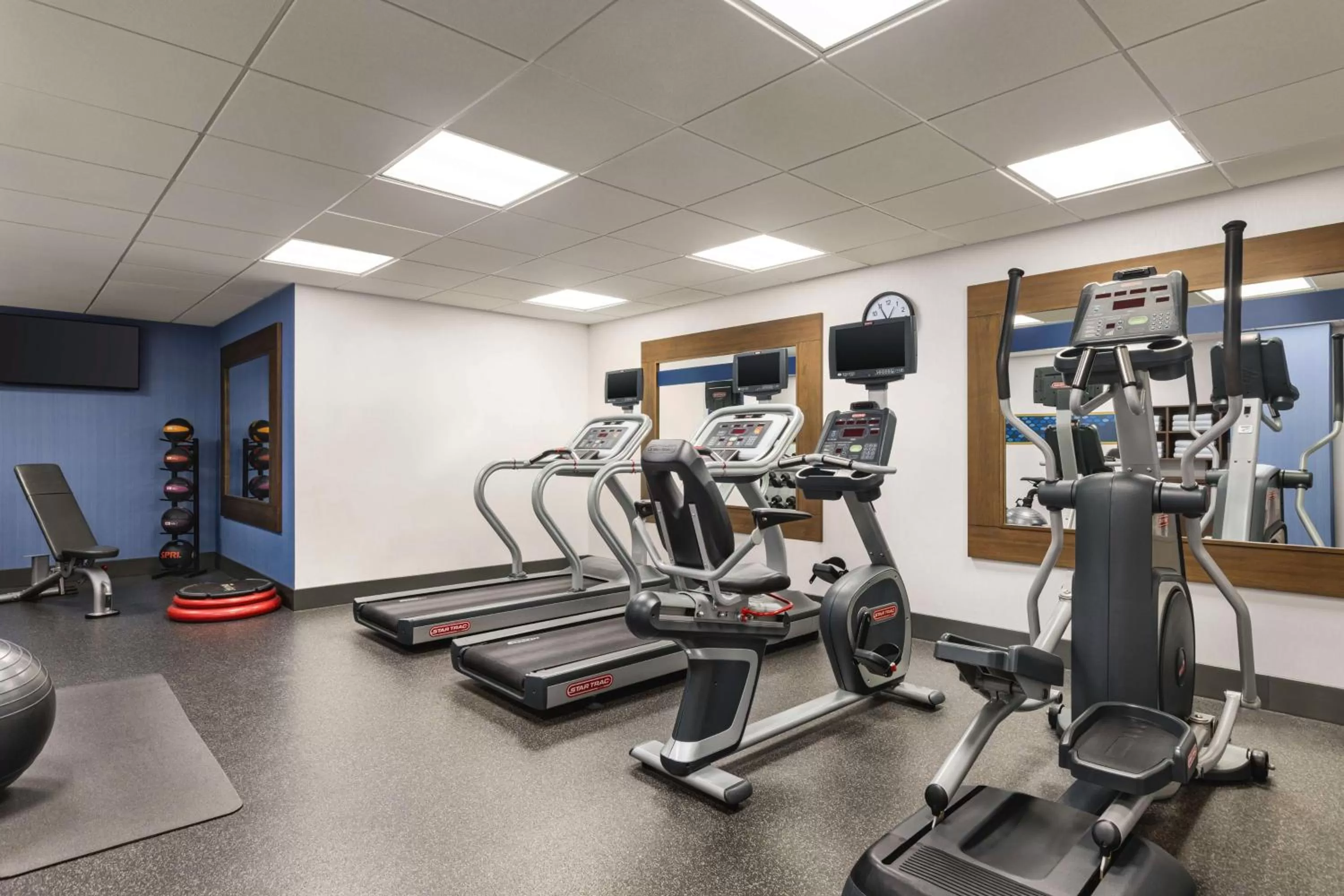 Fitness centre/facilities in Hampton Inn San Francisco Downtown/Convention Center