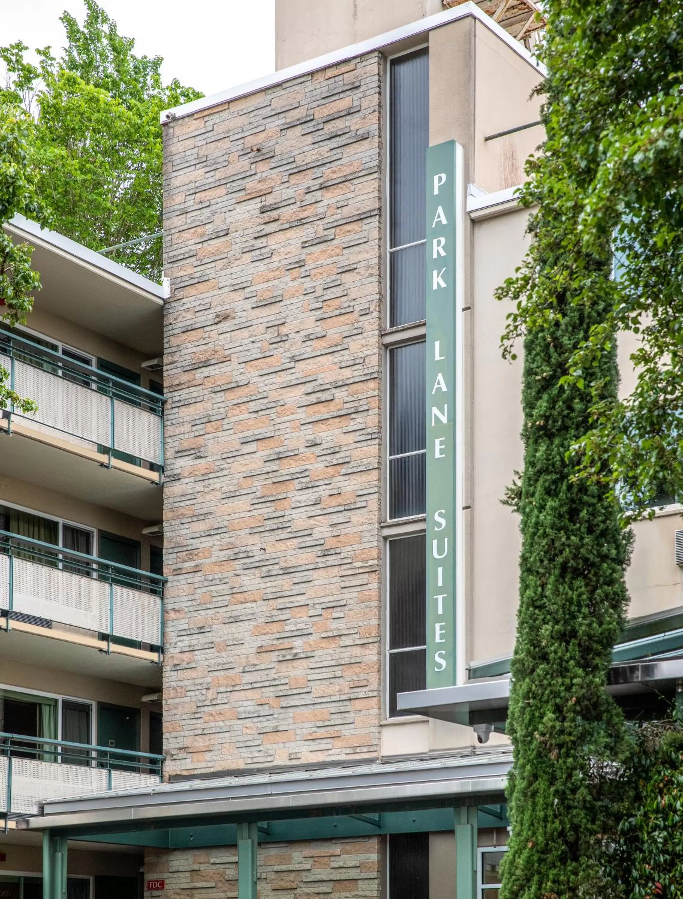 Property building in Park Lane Suites & Inn