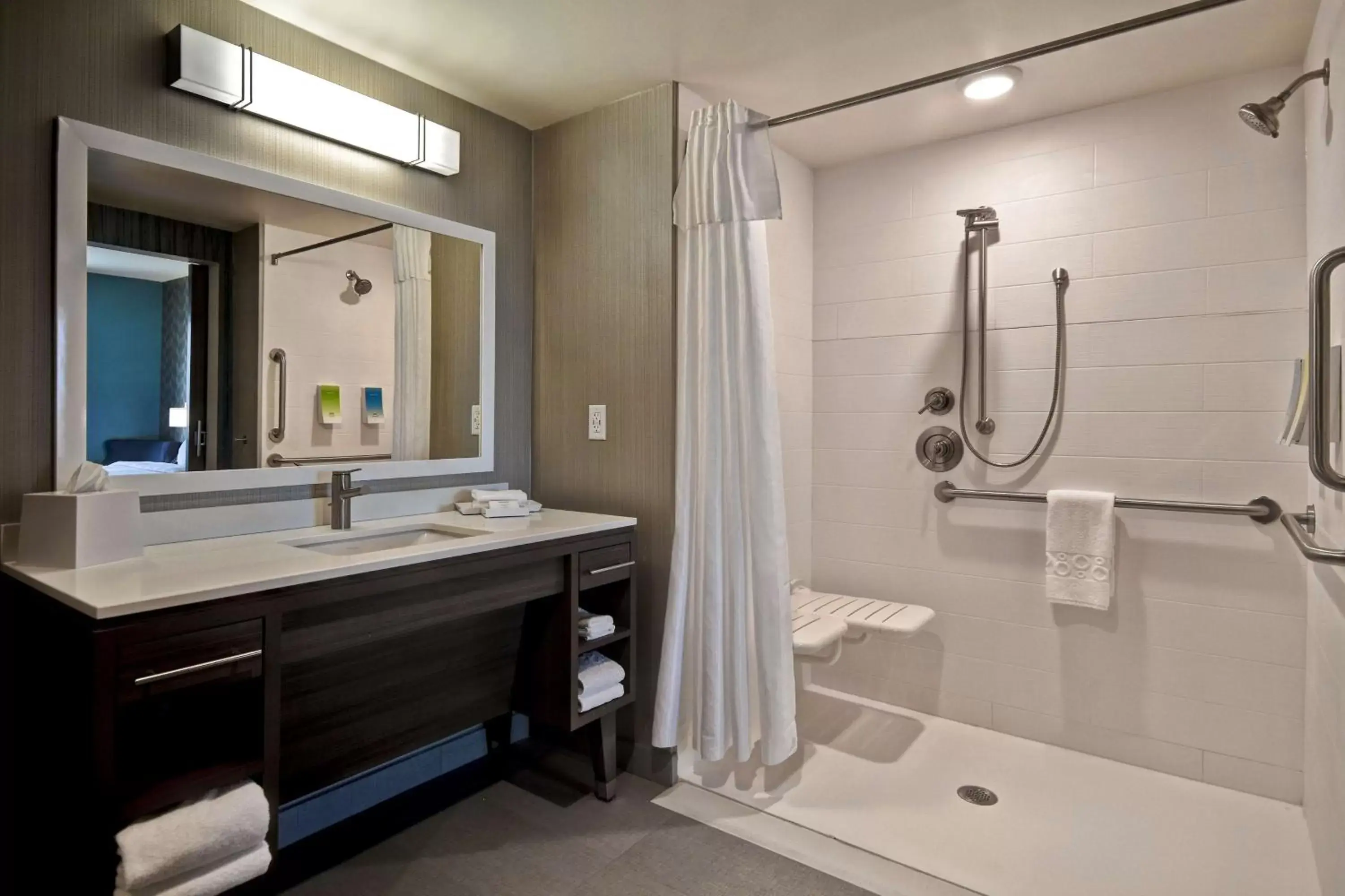 Bathroom in Home2 Suites By Hilton Bowling Green, Oh