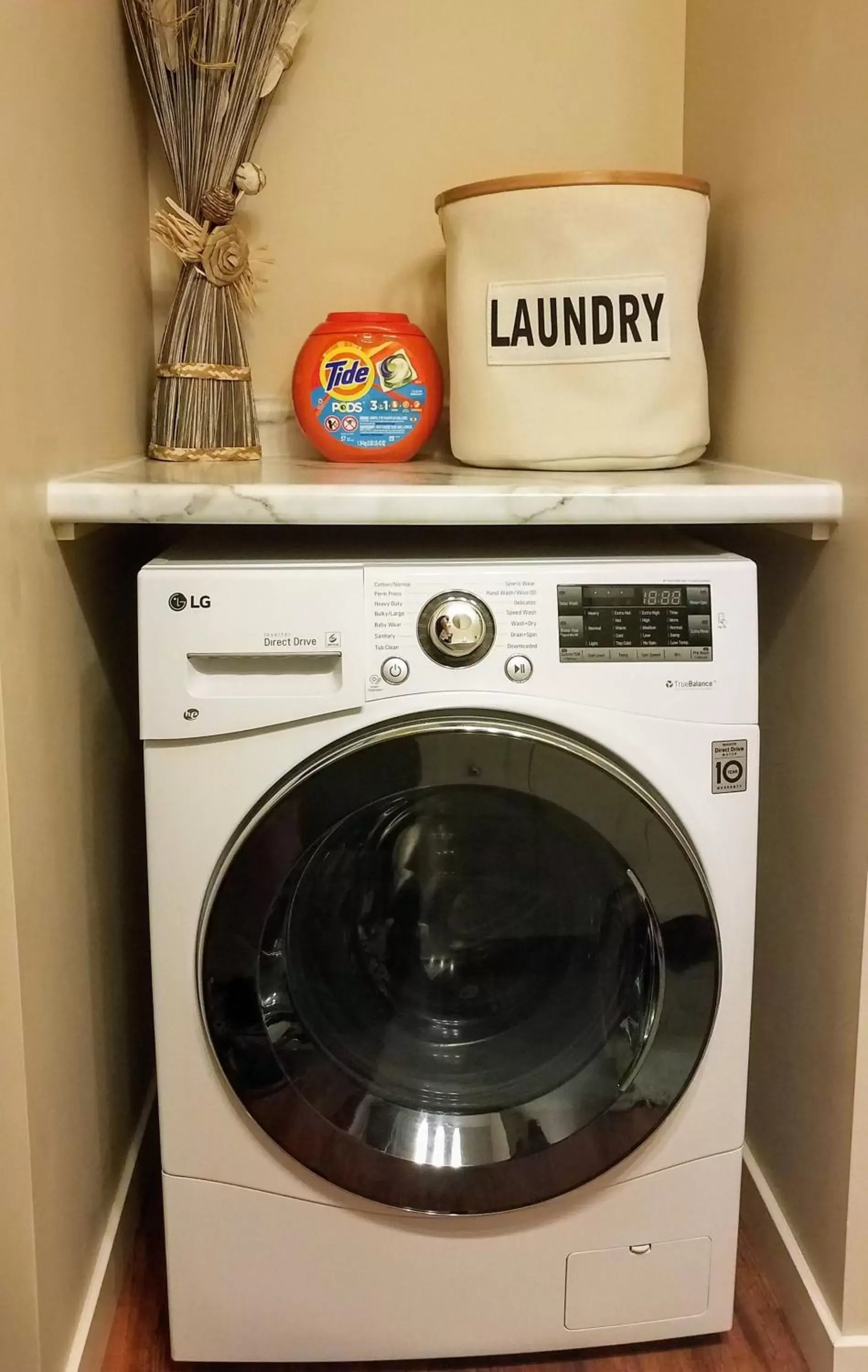 washing machine, Kitchen/Kitchenette in HA Whitney Inn