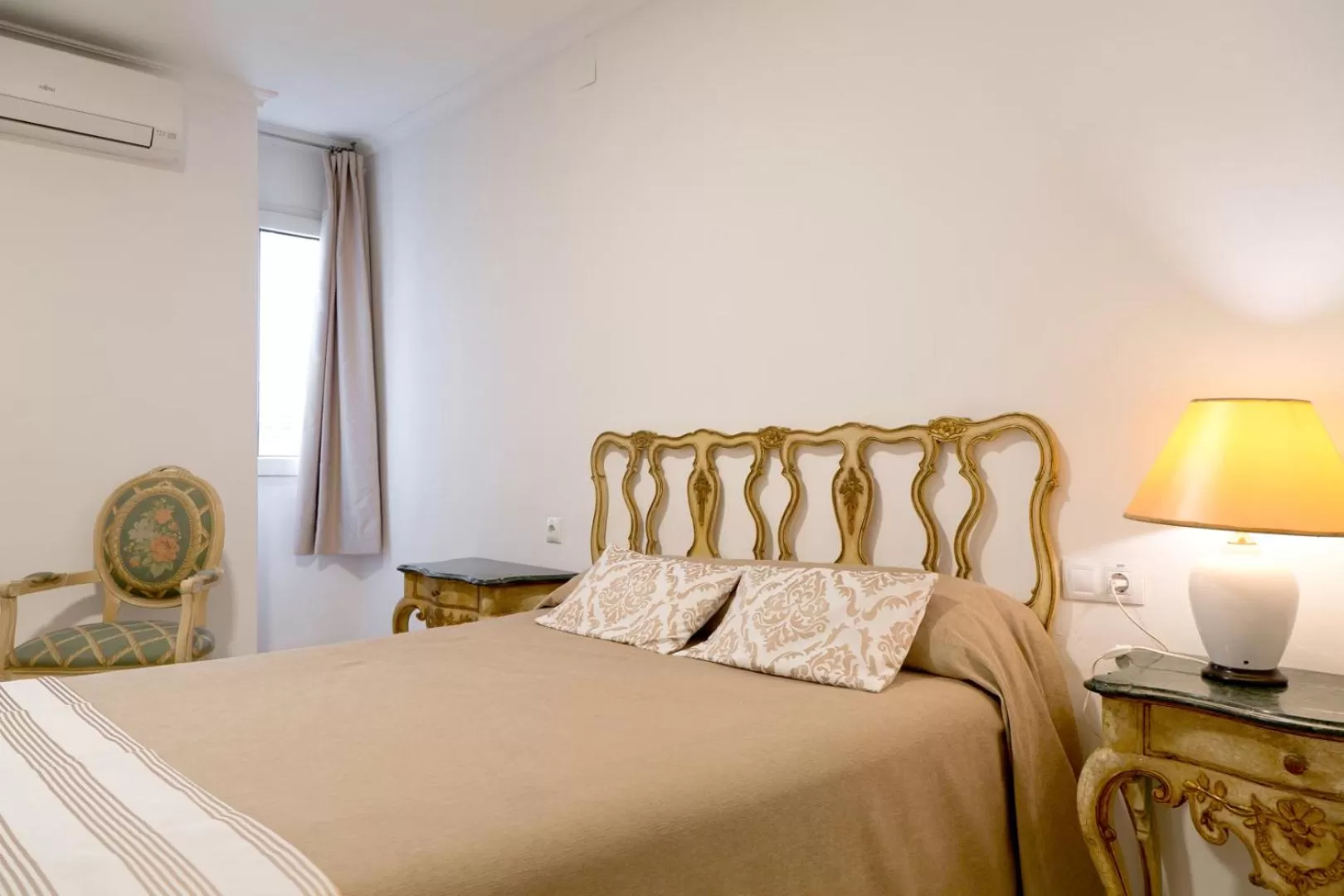 Bedroom, Bed in Hotel Marítimo Urban