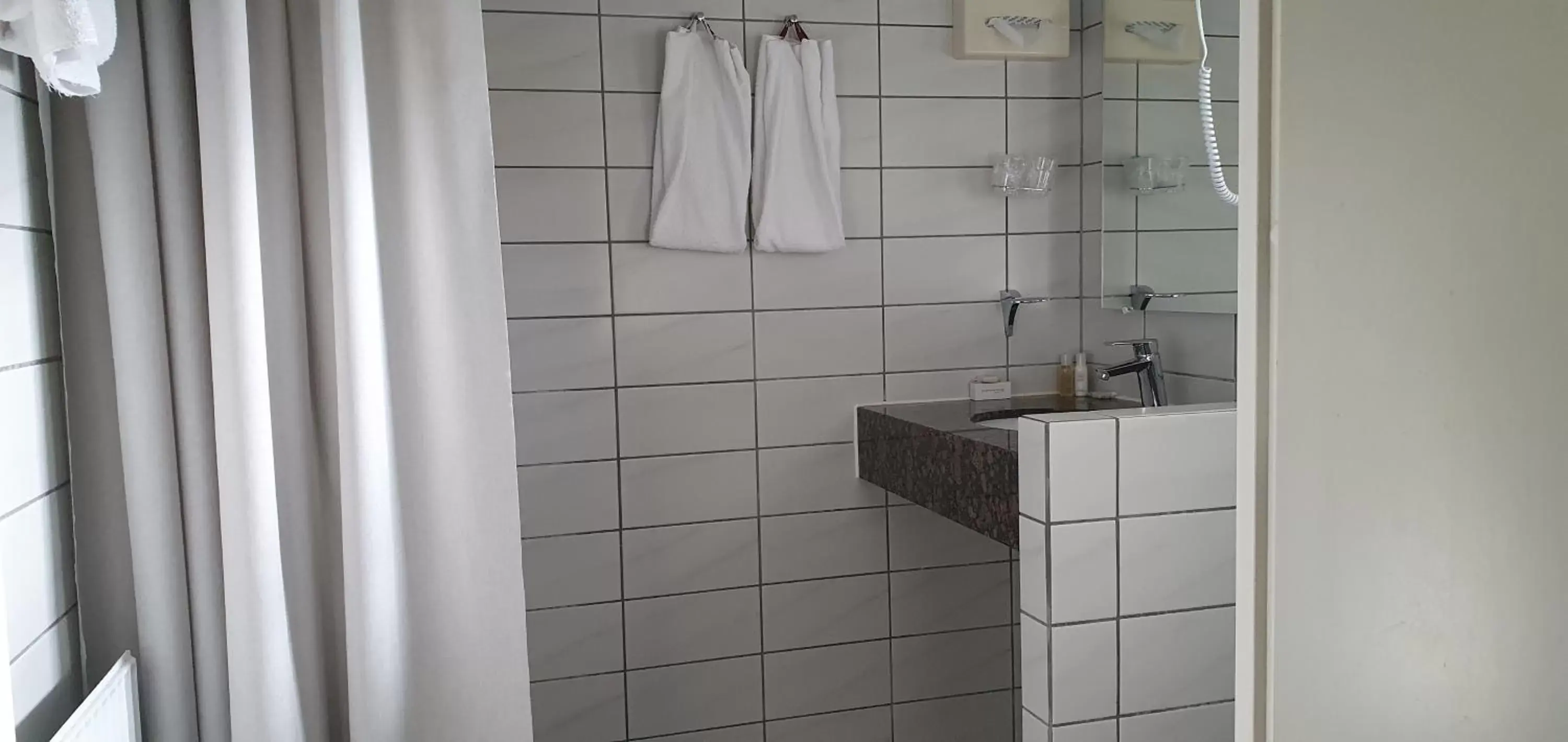 Bathroom in Hotel Knudsens Gaard