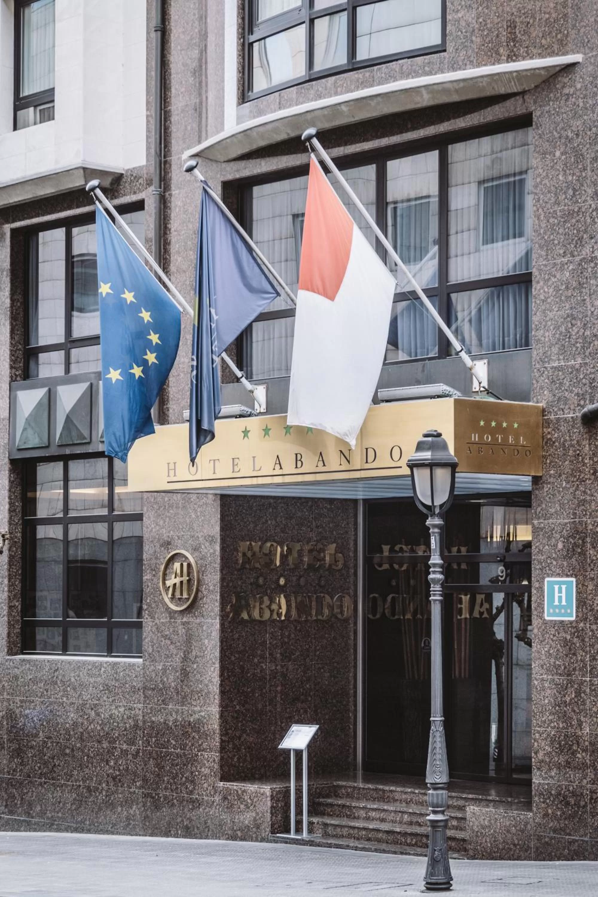 Facade/entrance in Hotel Abando