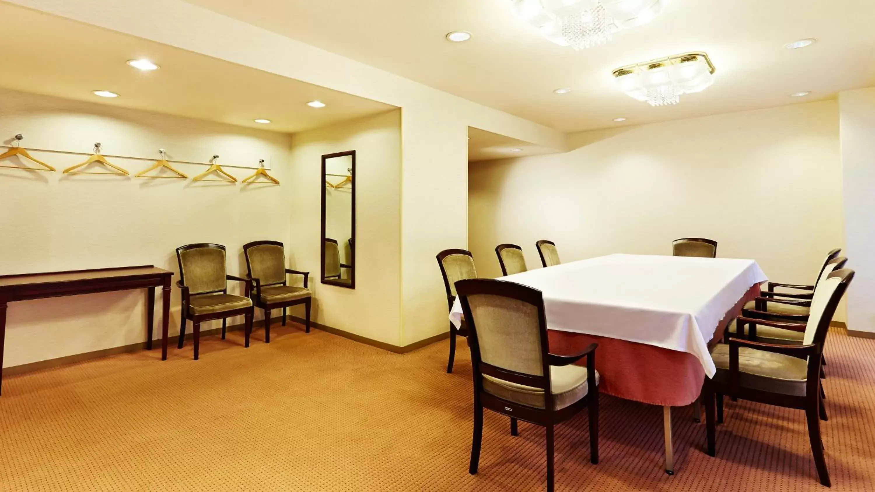 Meeting/conference room in RIHGA Royal Hotel Osaka