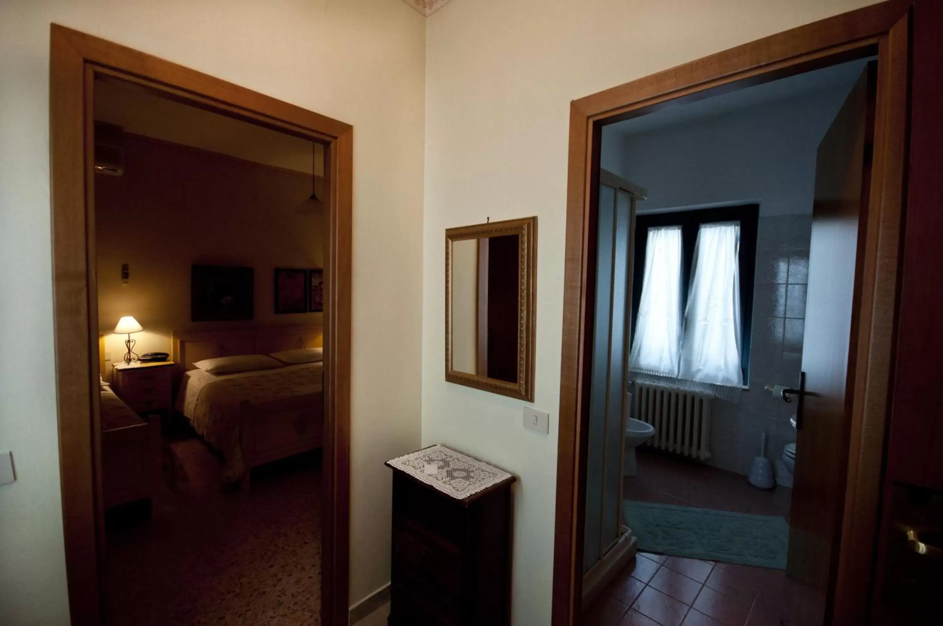 Bedroom, Bathroom in Hotel La Villa