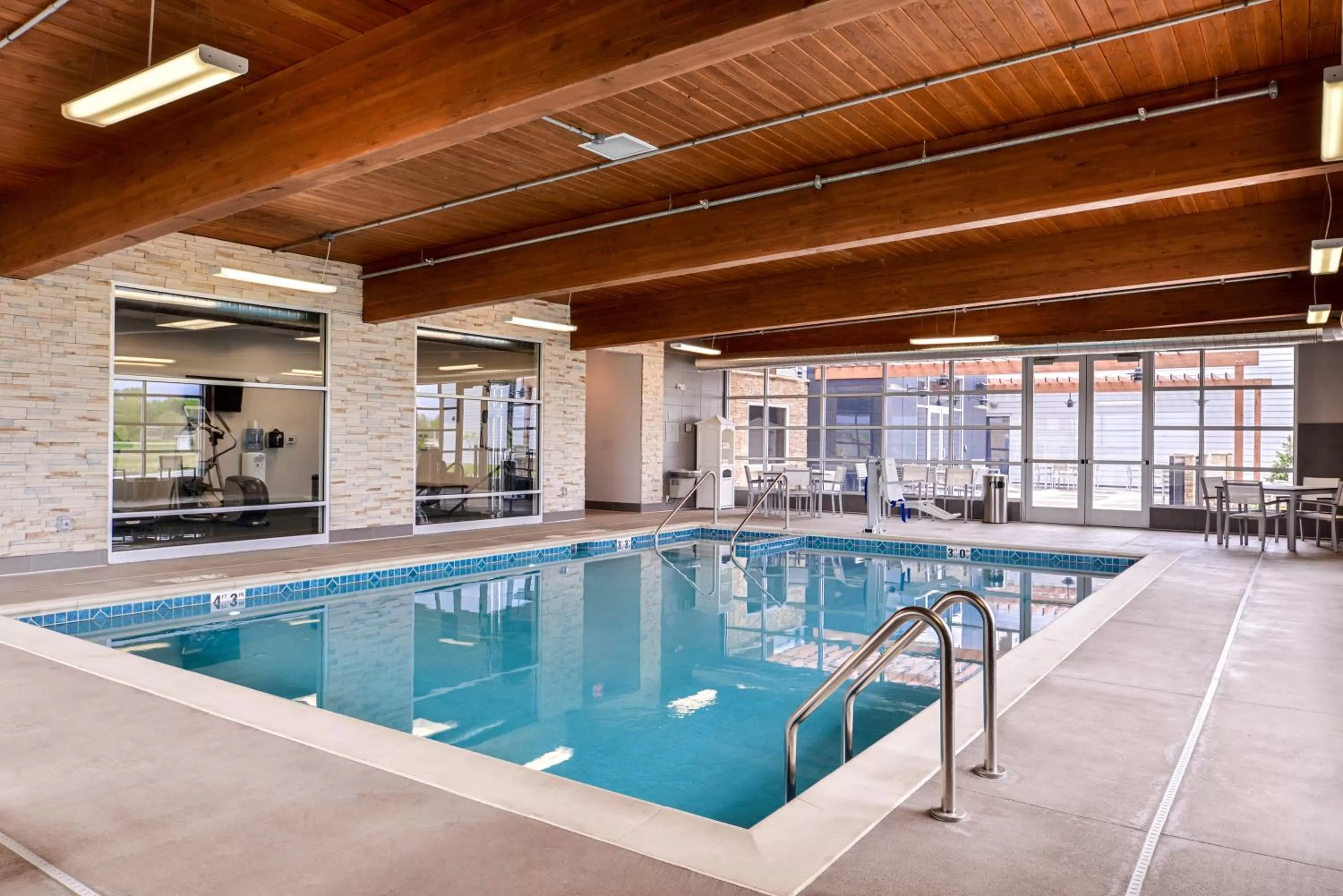 Swimming pool in Country Inn & Suites by Radisson, Ft Atkinson, WI