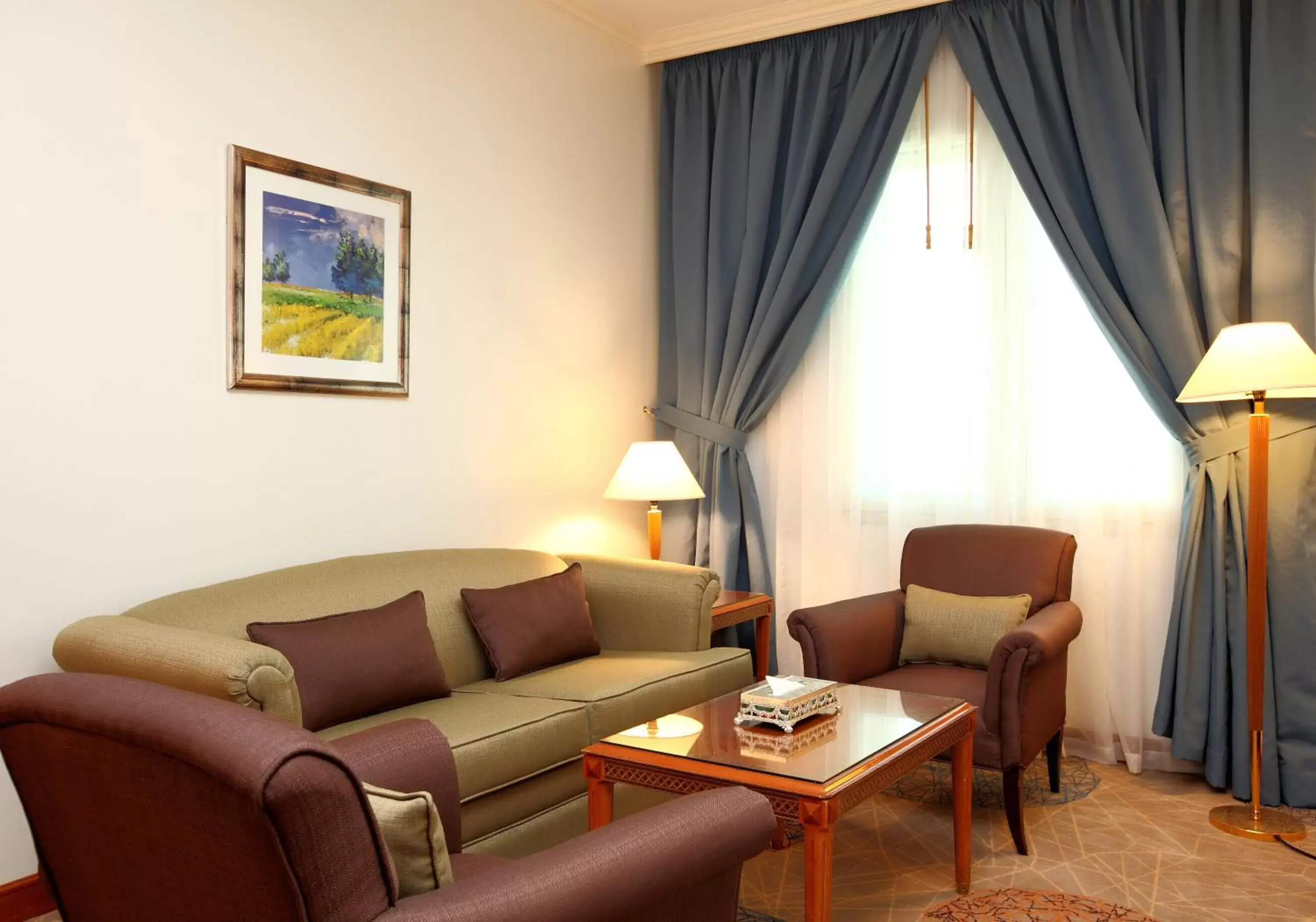 Day, Seating Area in Holiday Inn Al Khobar, an IHG Hotel