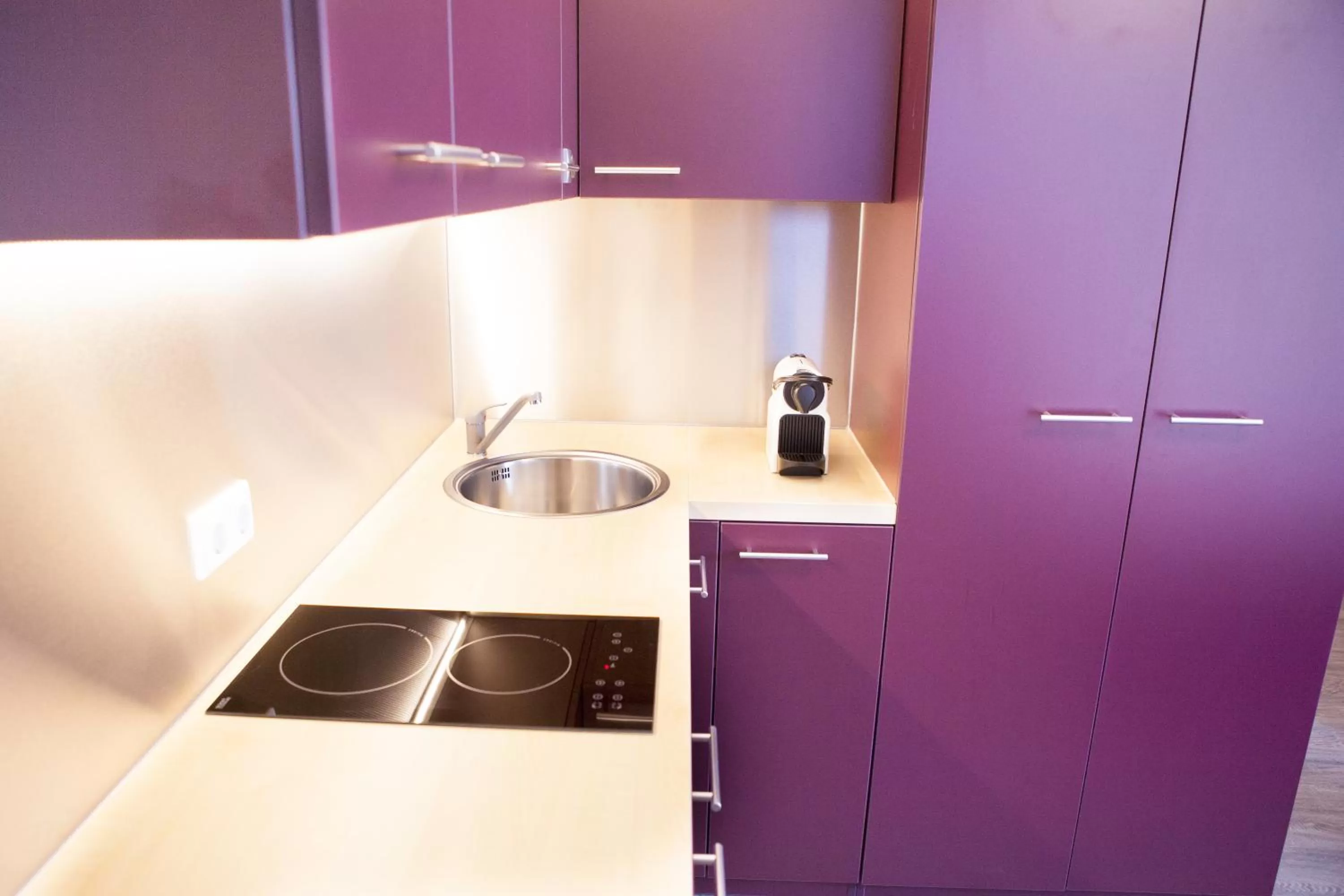 Kitchen or kitchenette in Luxstay Friedberg - Self-Check-In