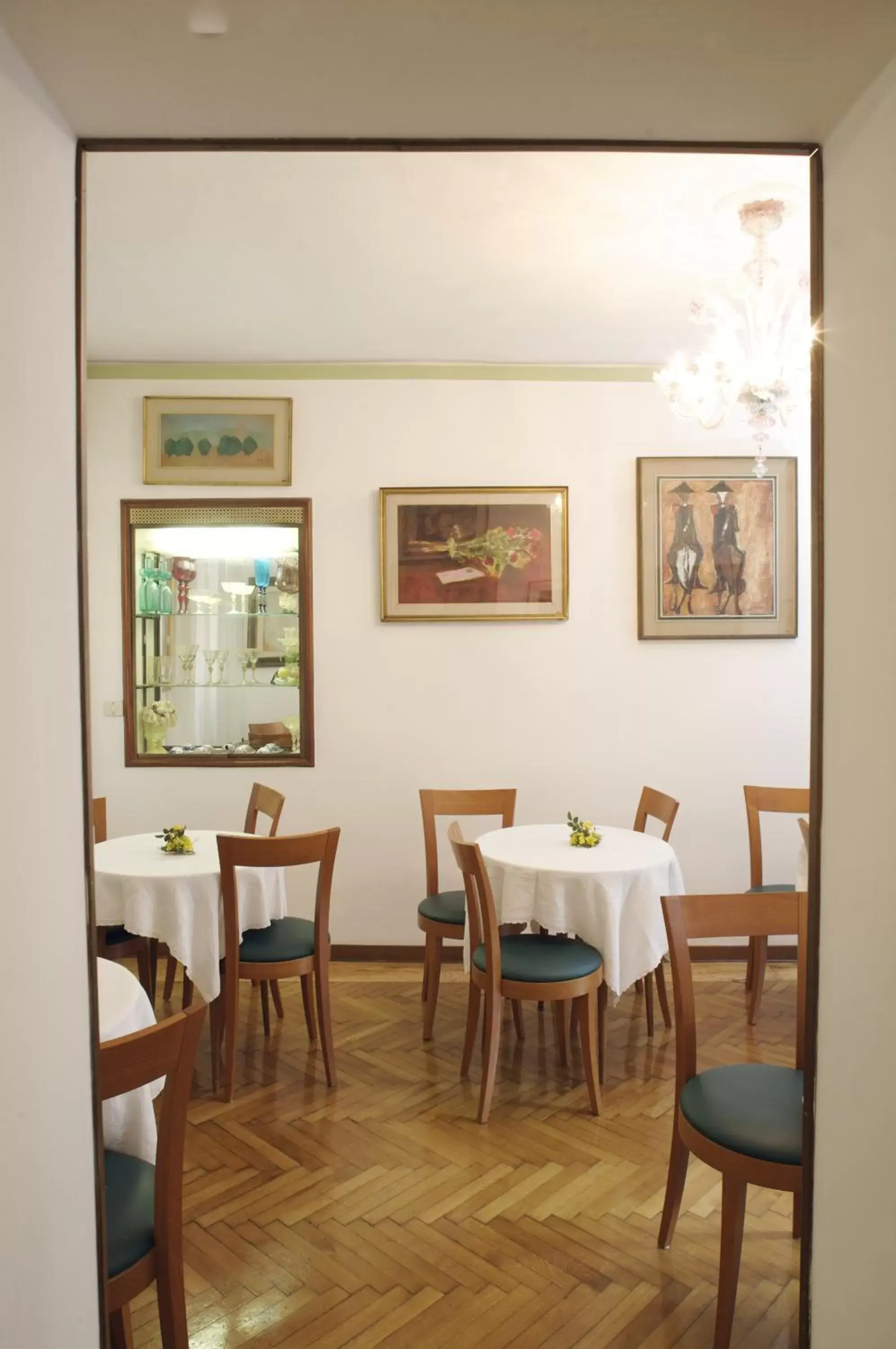 Area and facilities, Restaurant/Places to Eat in Hotel Serenissima