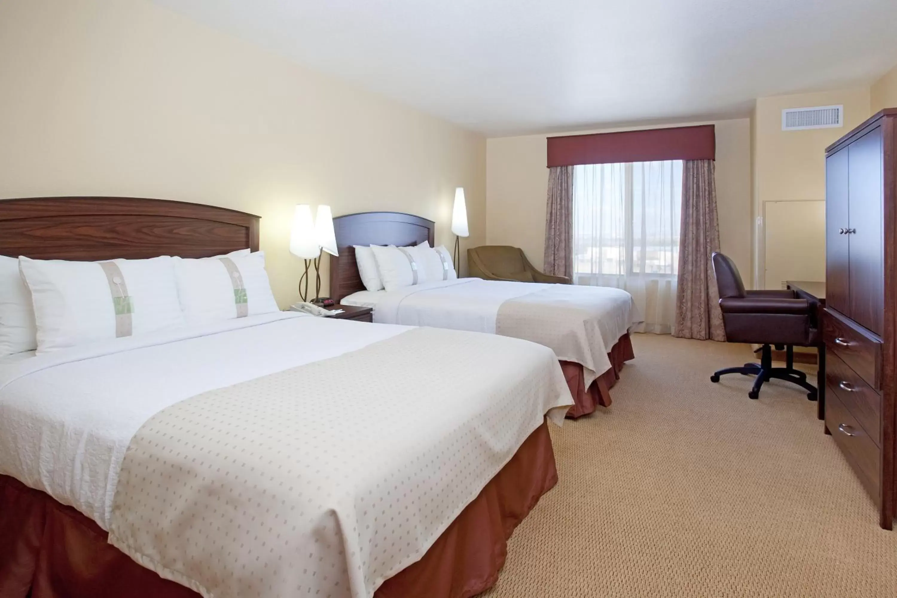 Photo of the whole room in Holiday Inn Denver-Parker-E470/Parker Road, an IHG Hotel