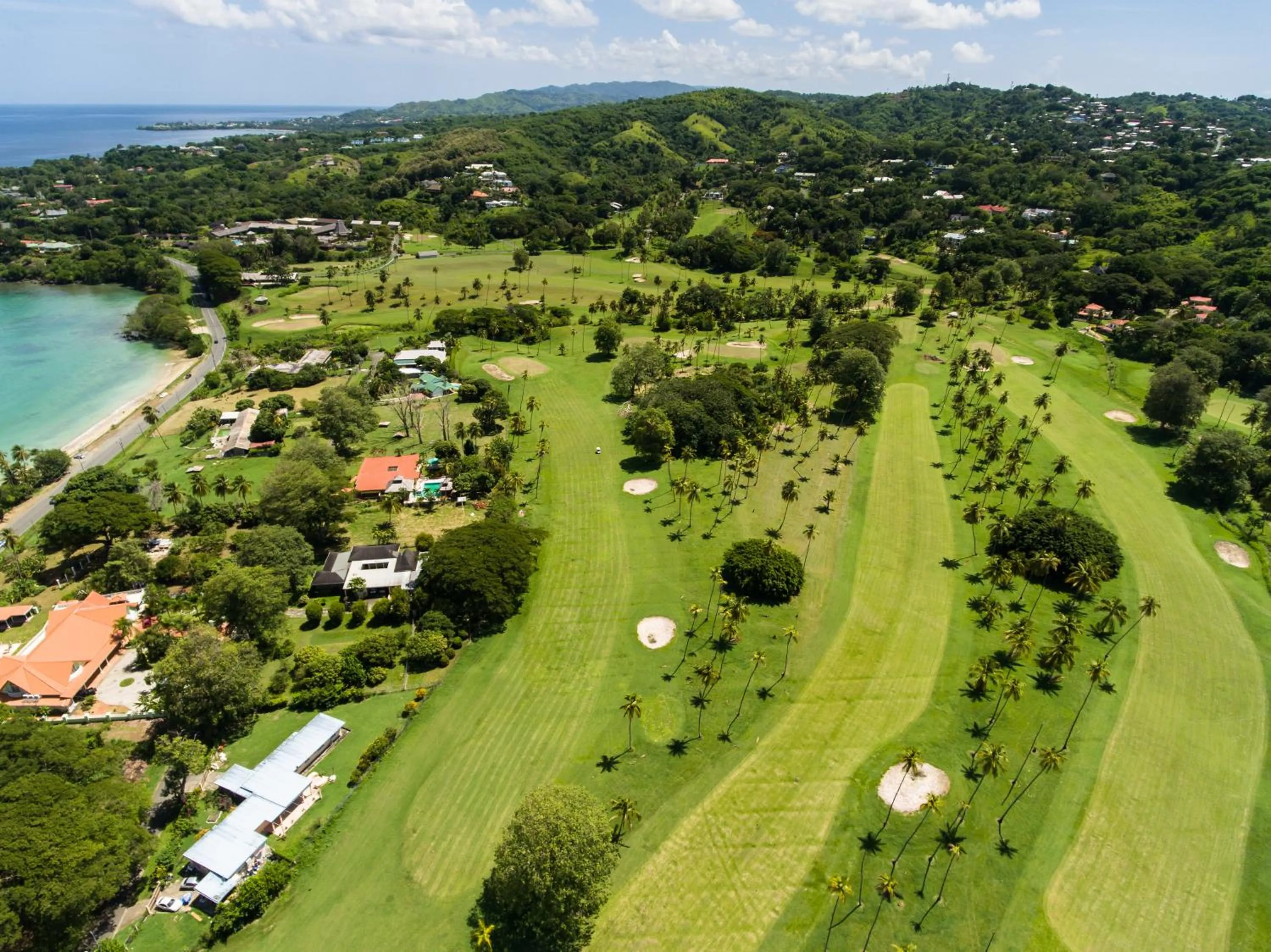 Golfcourse in Mount Irvine Bay Resort